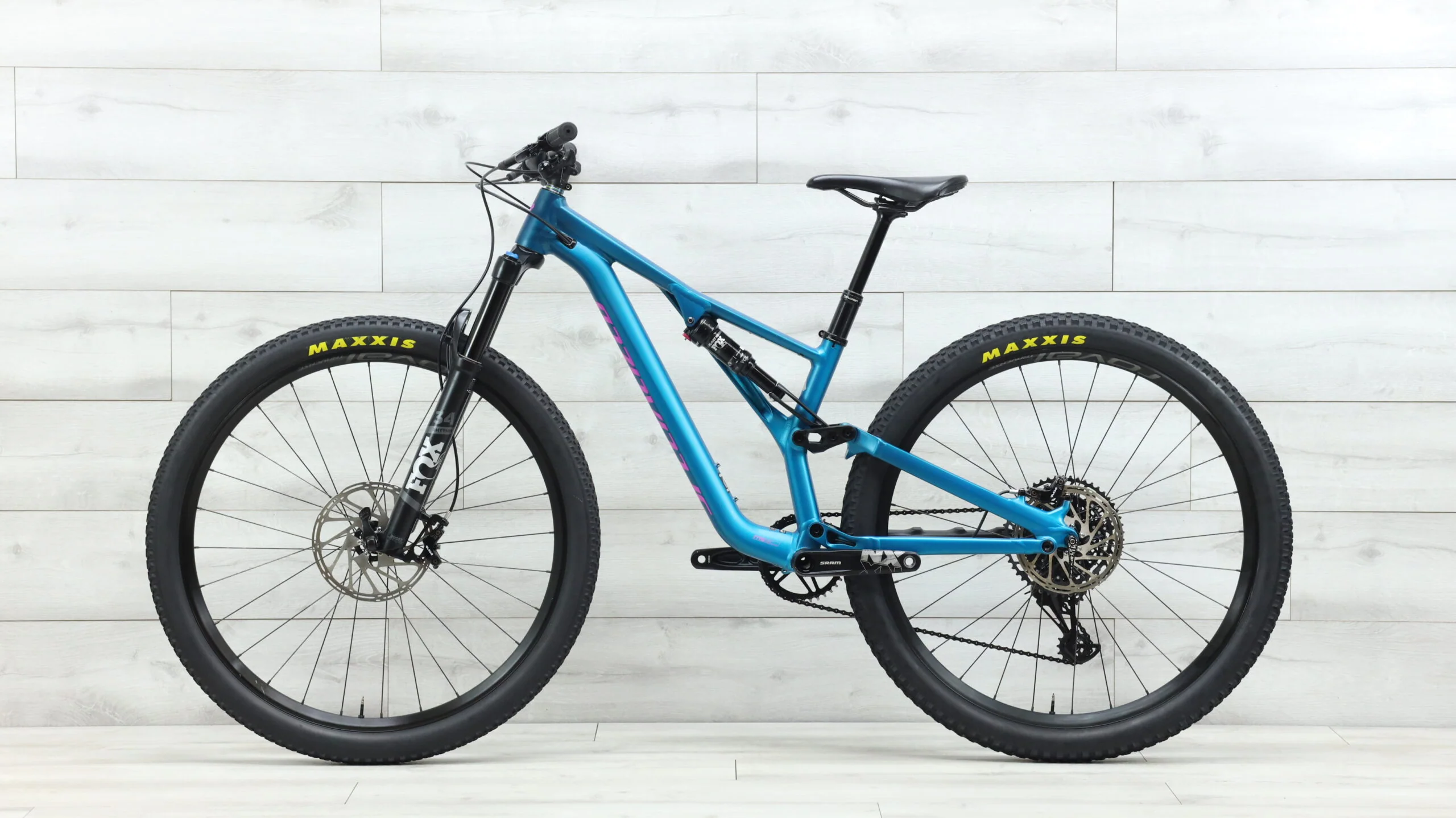2019 Specialized Stumpjumper ST Comp  Mountain Bike - Small - Image 2