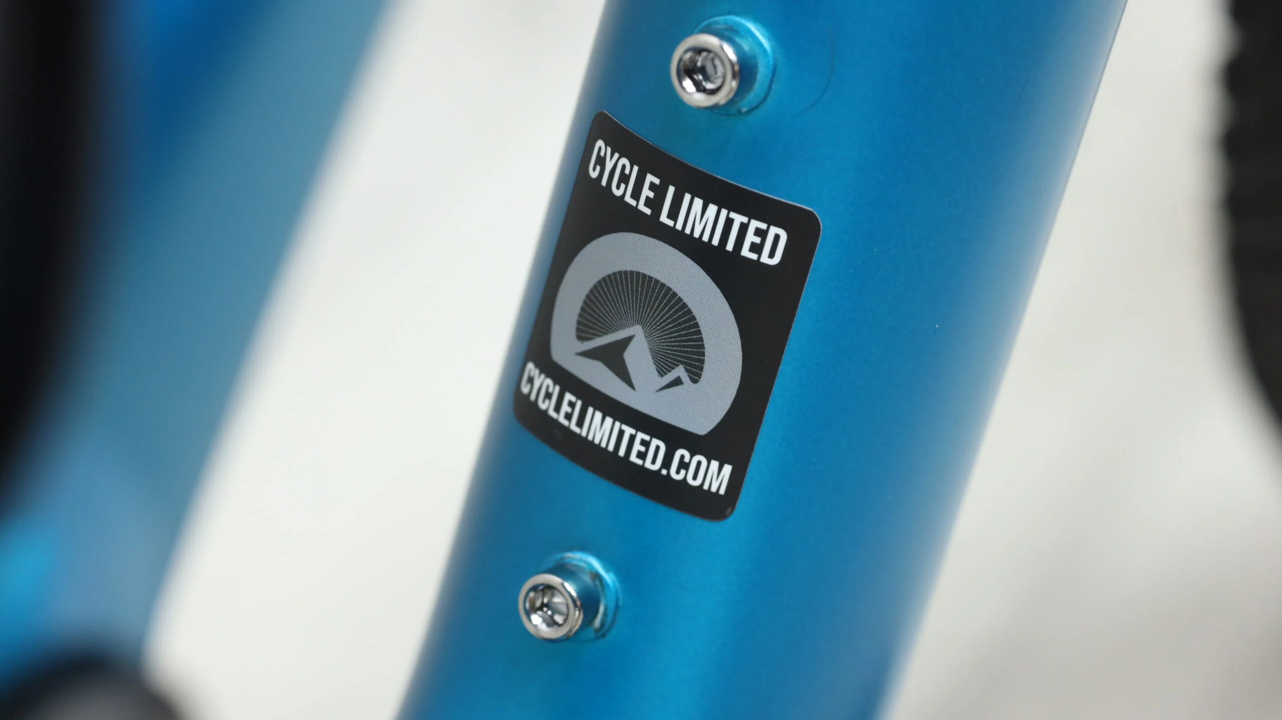 2019 Specialized Stumpjumper ST Comp  Mountain Bike - Small - Image 3