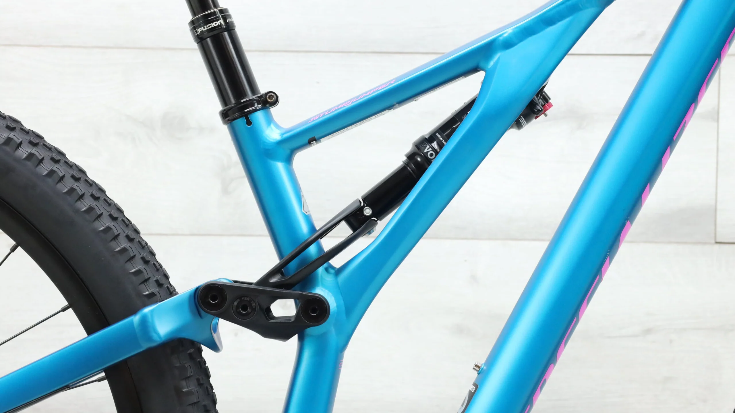 2019 Specialized Stumpjumper ST Comp  Mountain Bike - Small - Image 9