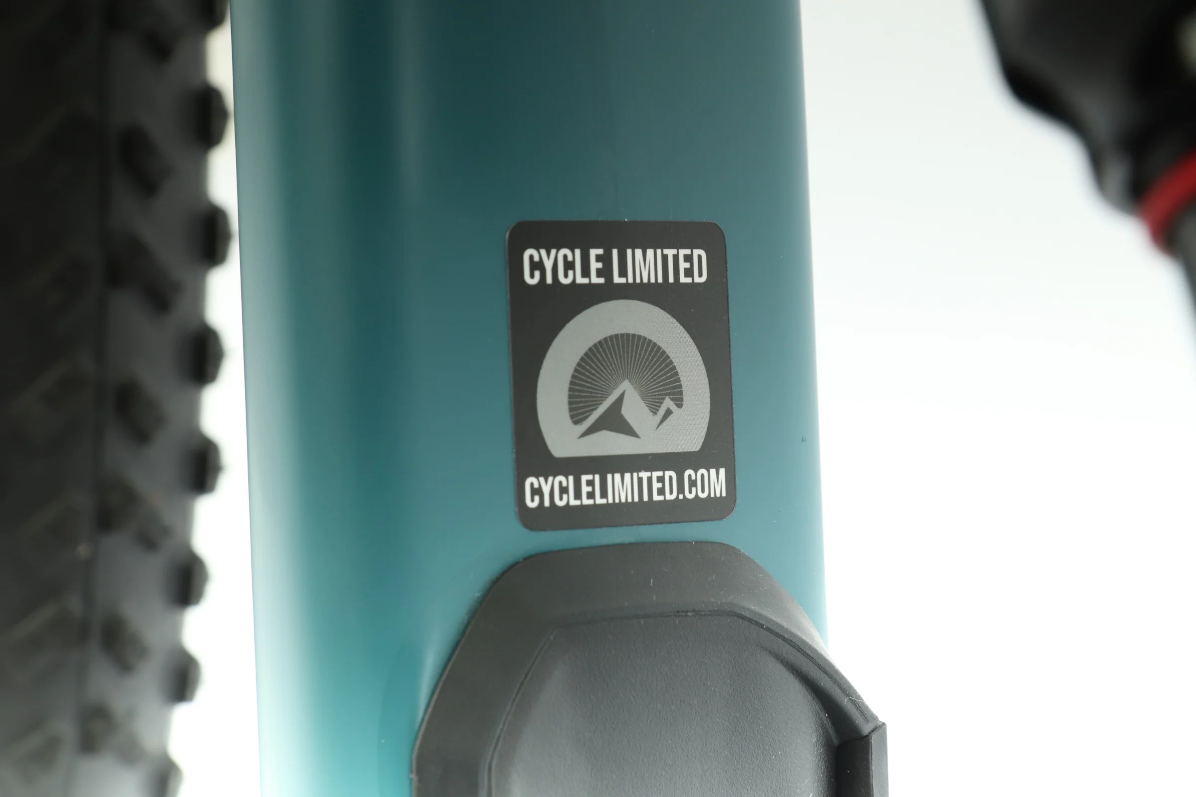 2019 Specialized Stumpjumper ST Expert  Mountain Bike - Medium - Image 3