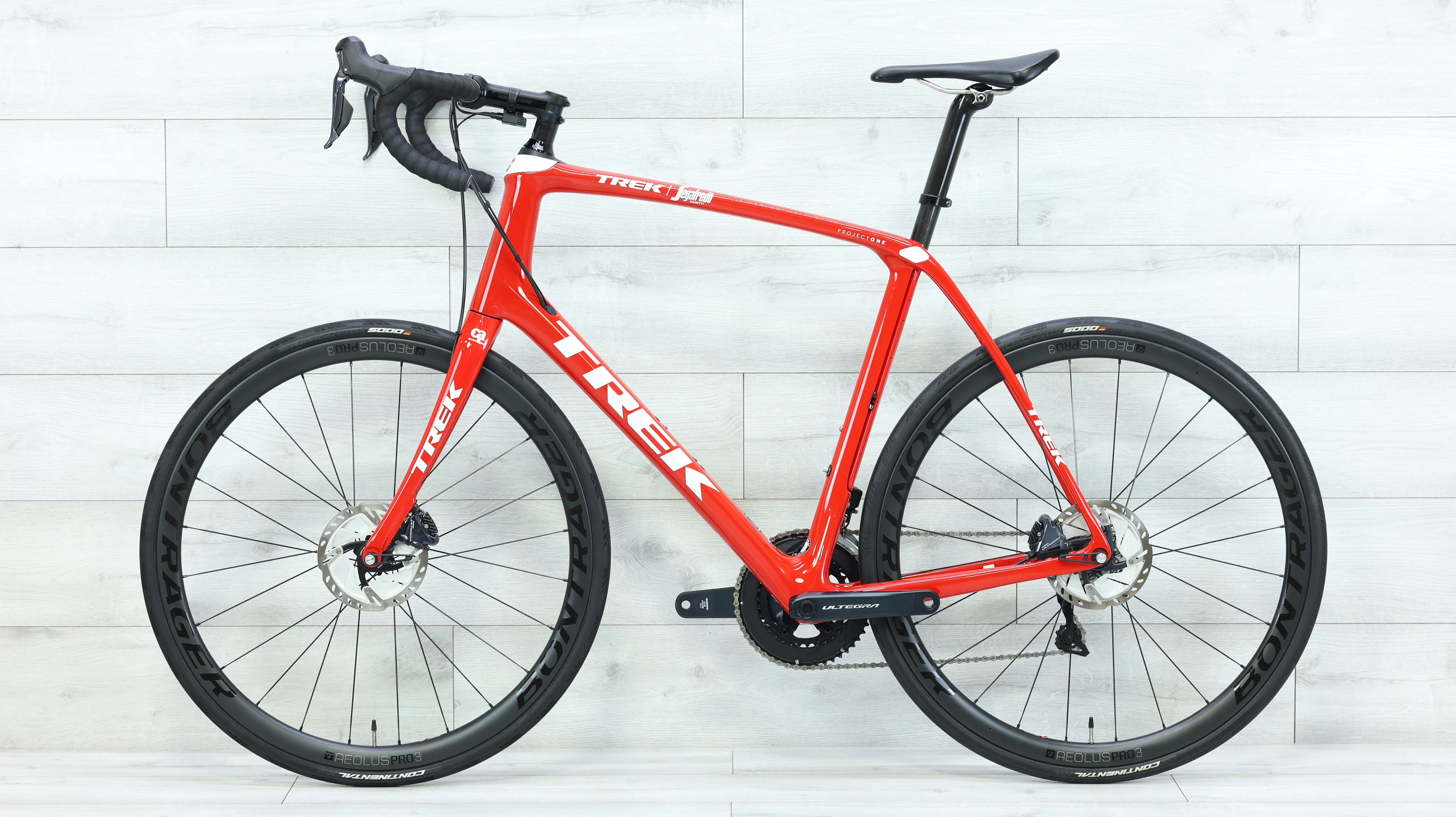 2019 Trek Domane SLR 7 Disc Road Bike - 62cm - Image 2
