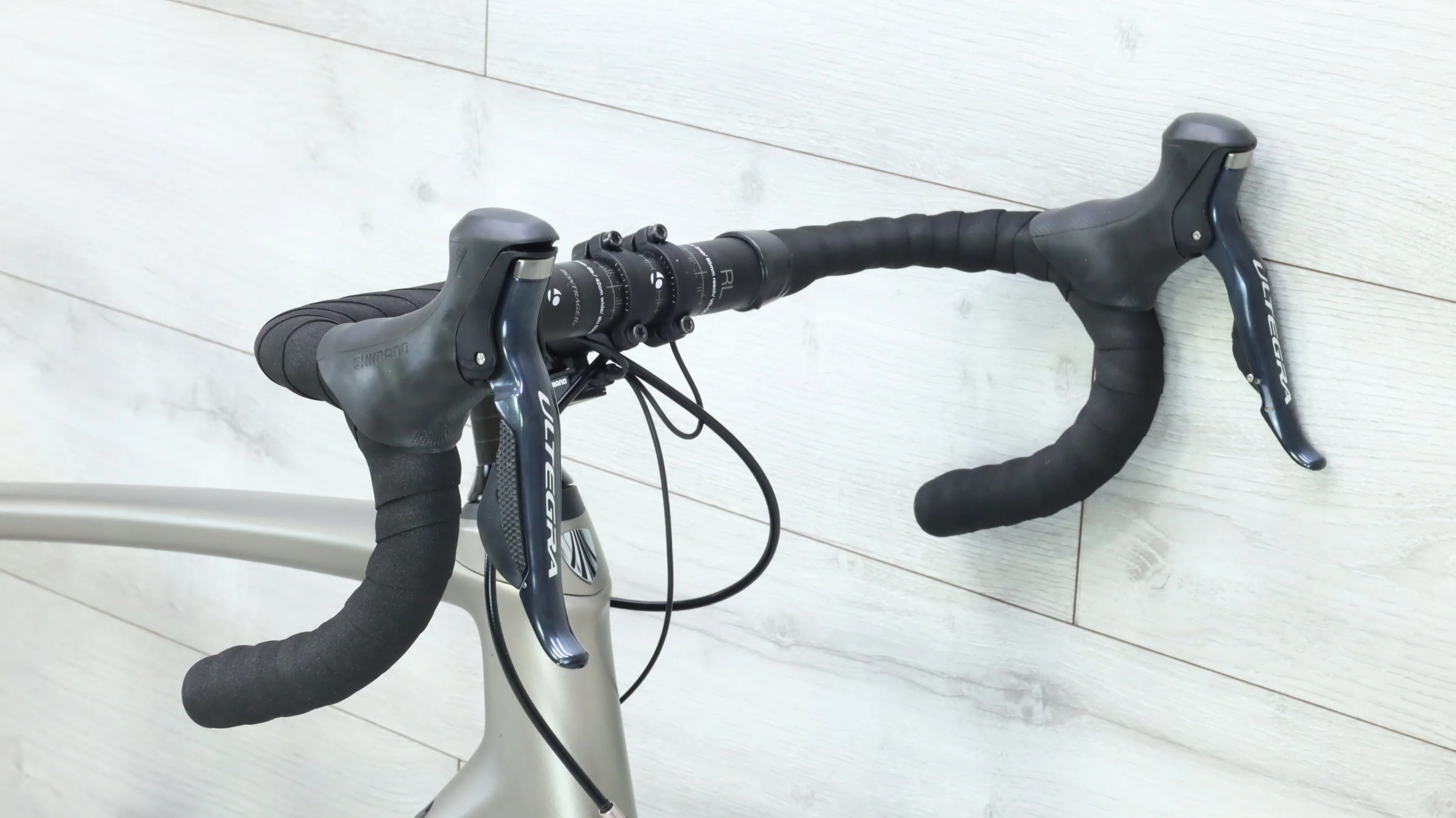 2019 Trek Domane SLR Di2 Project One Road Bike - 56cm - Image 7