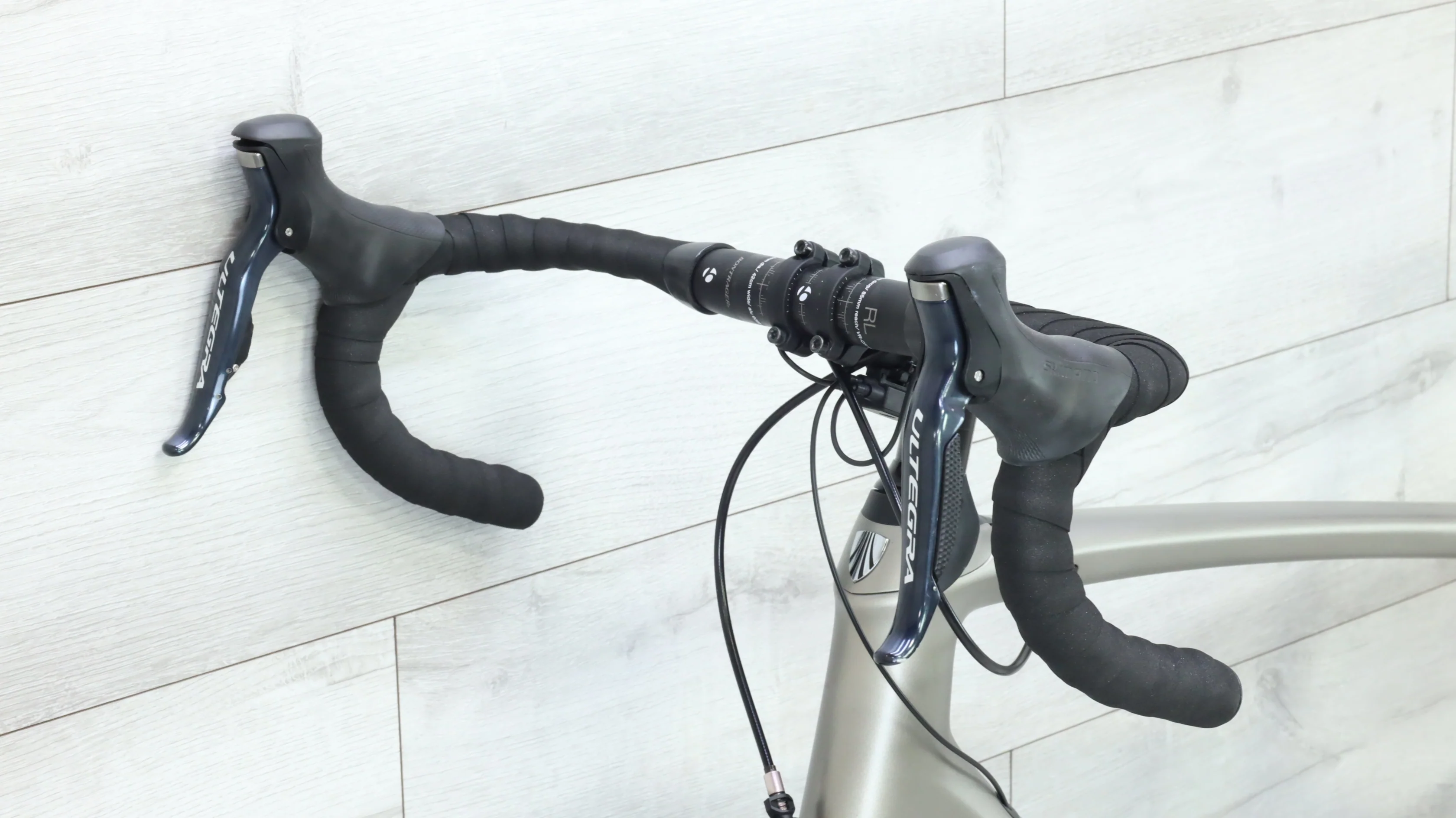 2019 Trek Domane SLR Di2 Project One Road Bike - 56cm - Image 8