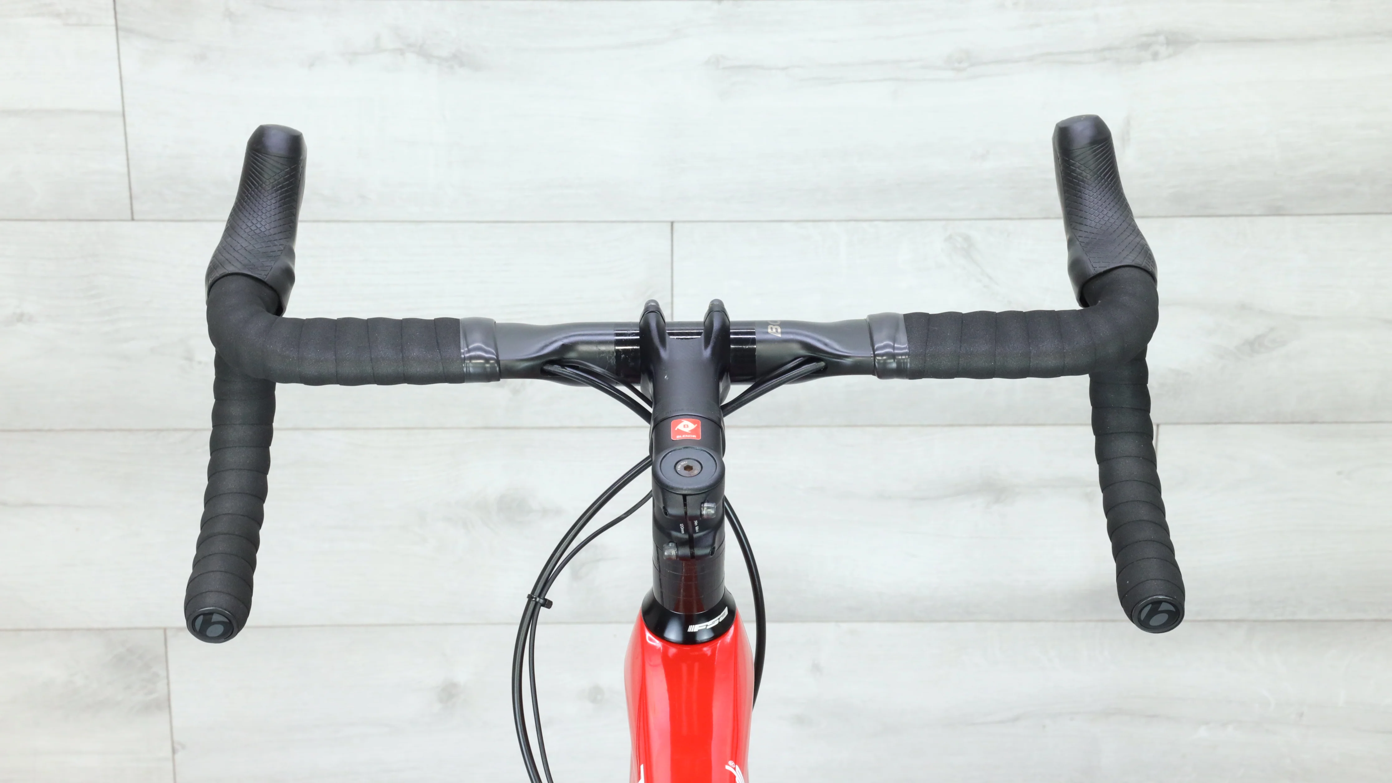 Trek Emonda SLR 7 Disc Road Bike - 2019, 62cm - Image 11