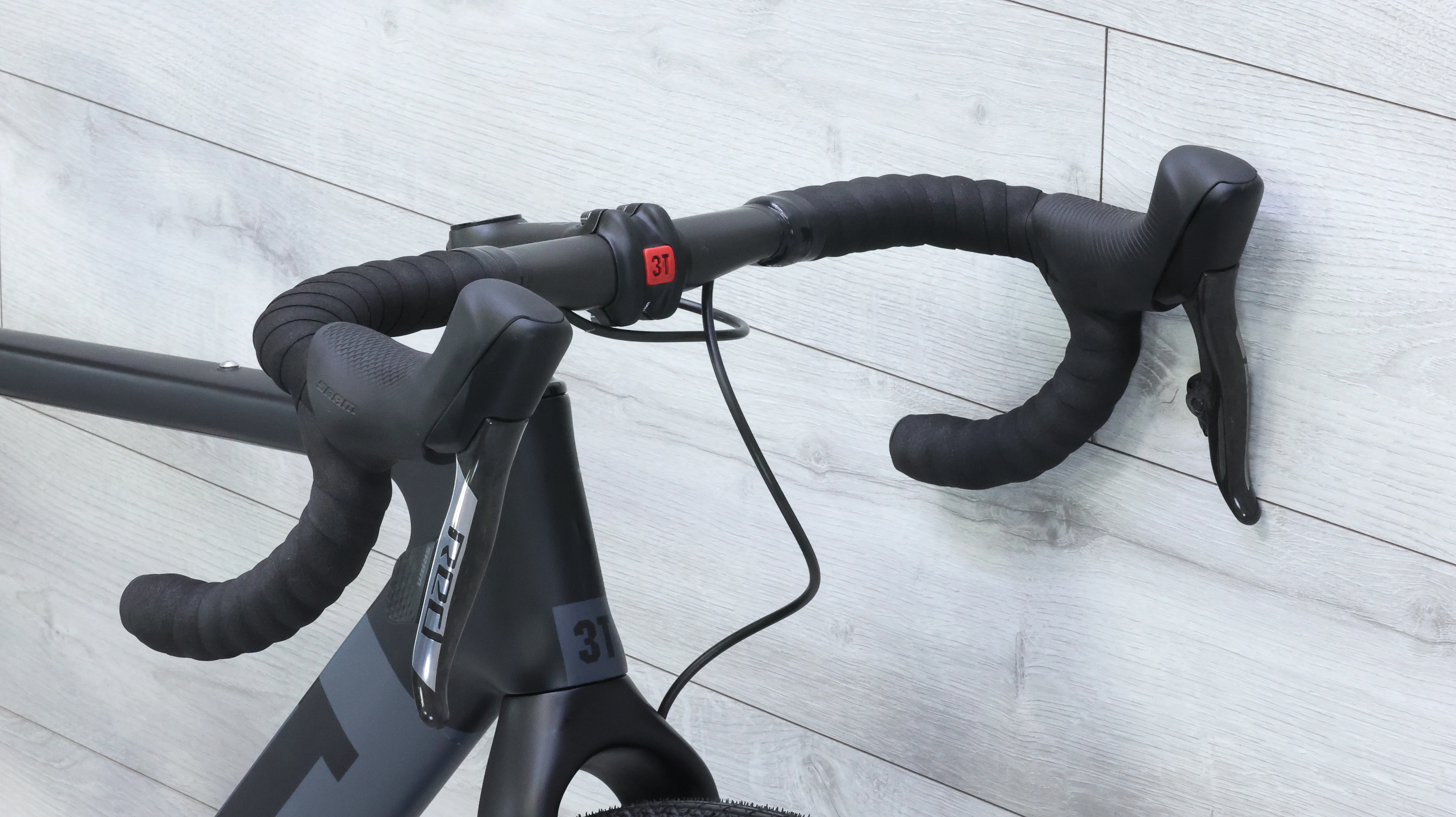 2020 3T Exploro LTD Red AXS eTap Gravel Bike - Medium - Image 11