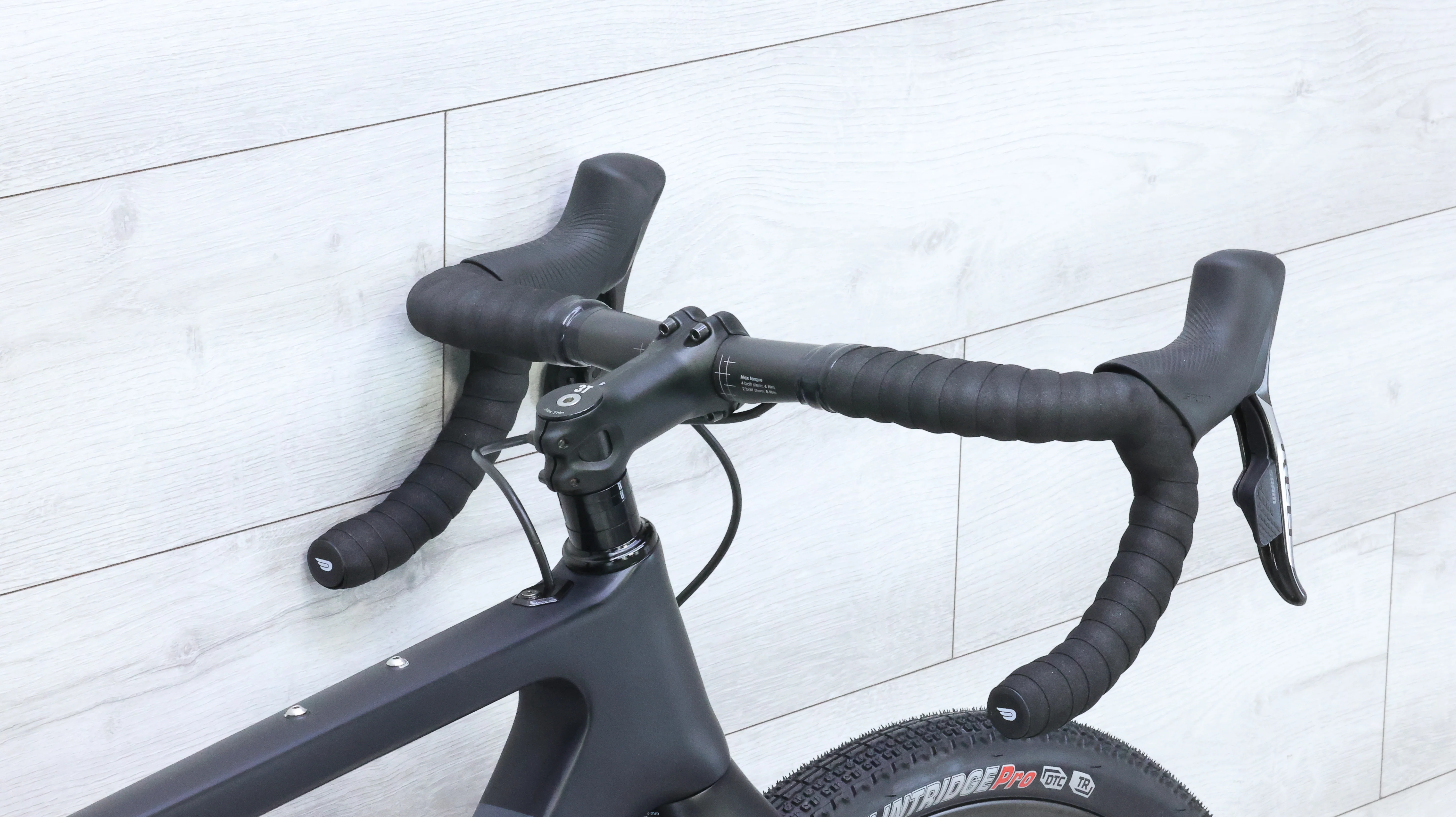 2020 3T Exploro LTD Red AXS eTap Gravel Bike - Medium - Image 8