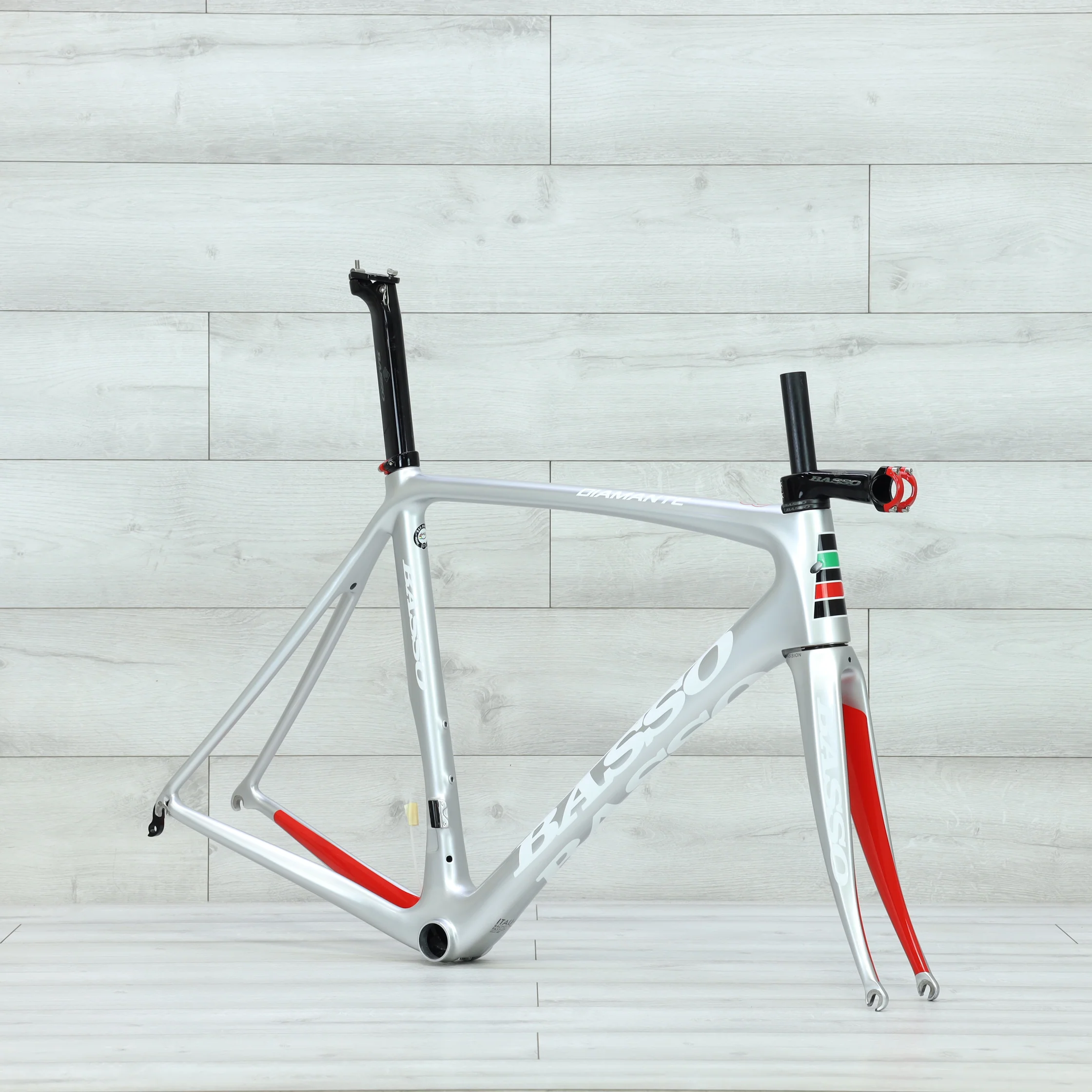 2020 Basso Diamante Rim Road Bike Frameset - 56cm - Image 2
