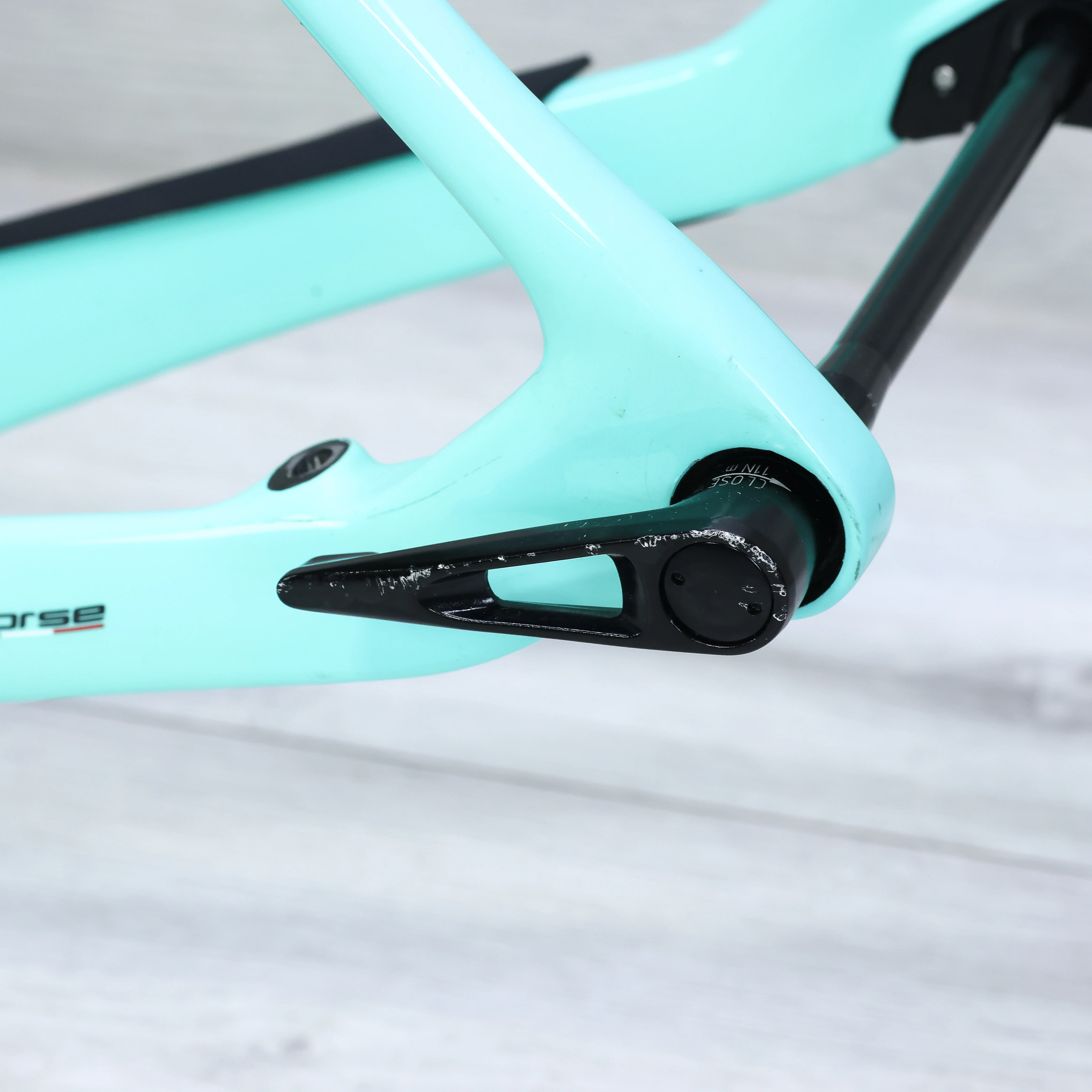Bianchi Oltre XR3 Disc Road Bike Frameset 2020, - 53cm - Image 14