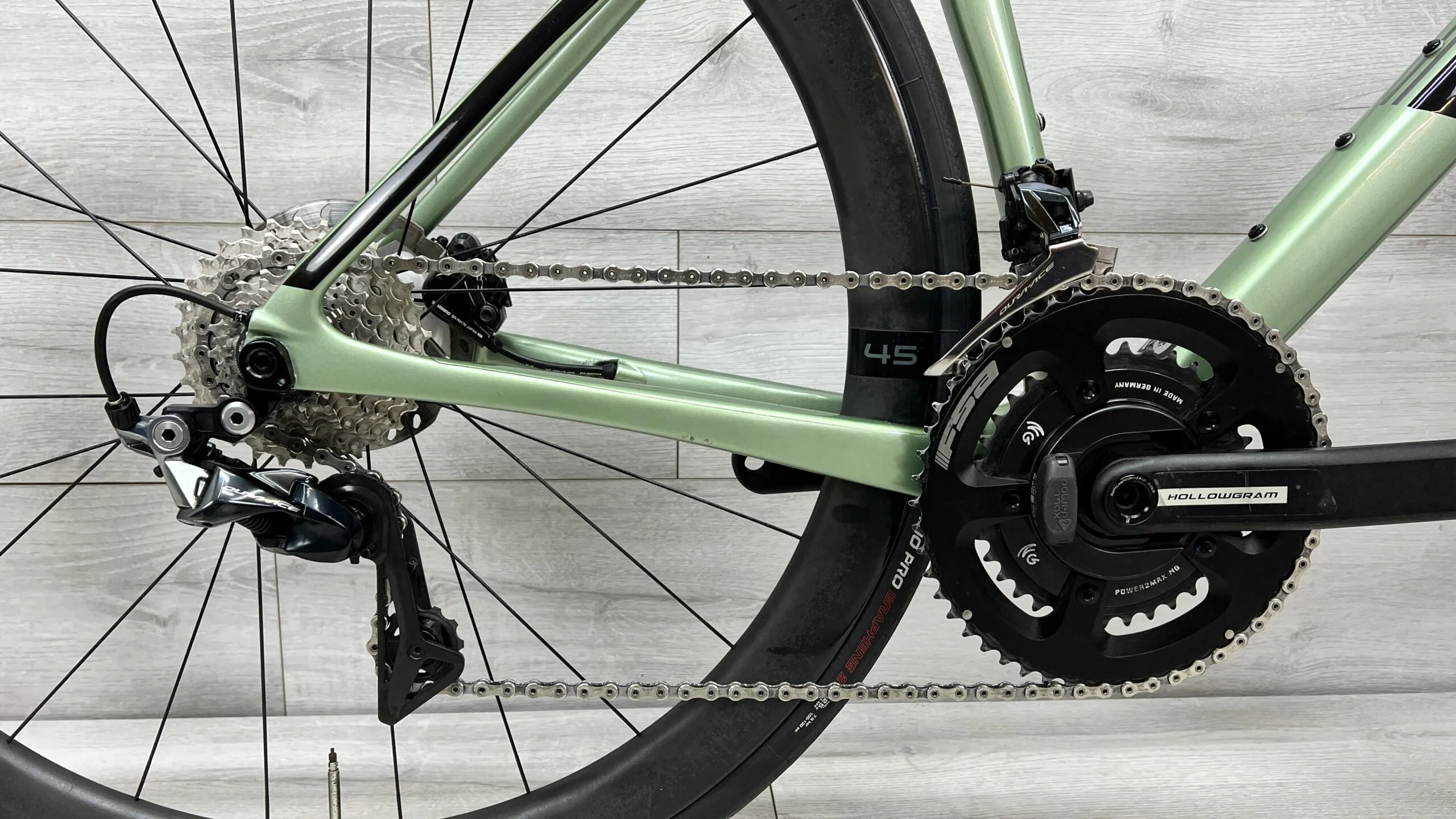 2020 Cannondale SuperSix EVO Hi-MOD Disc Dura Ace Road Bike - 56cm - Image 6