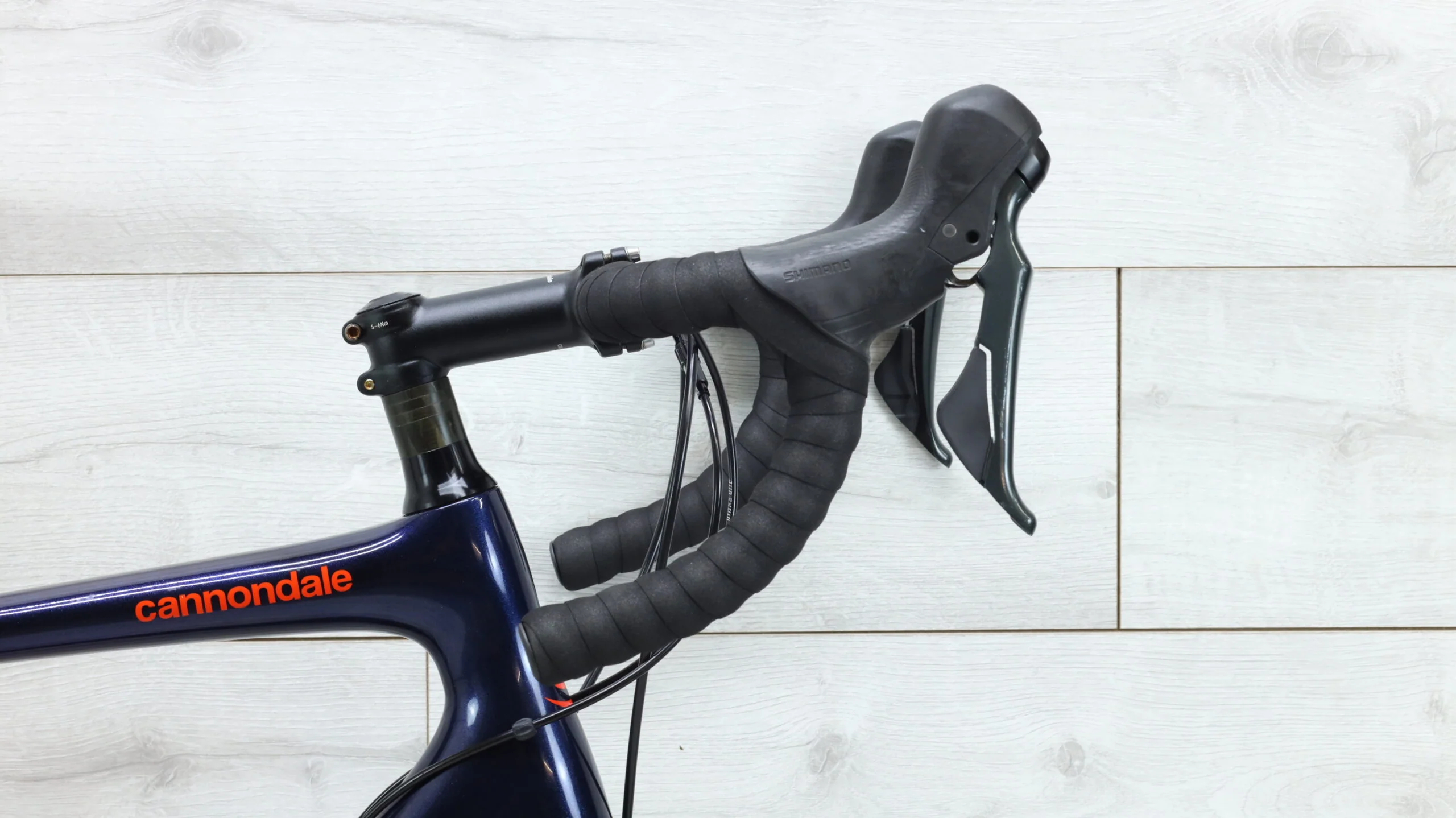 2020 Cannondale Synapse Carbon Disc Tiagra Road Bike - 56cm - Image 9