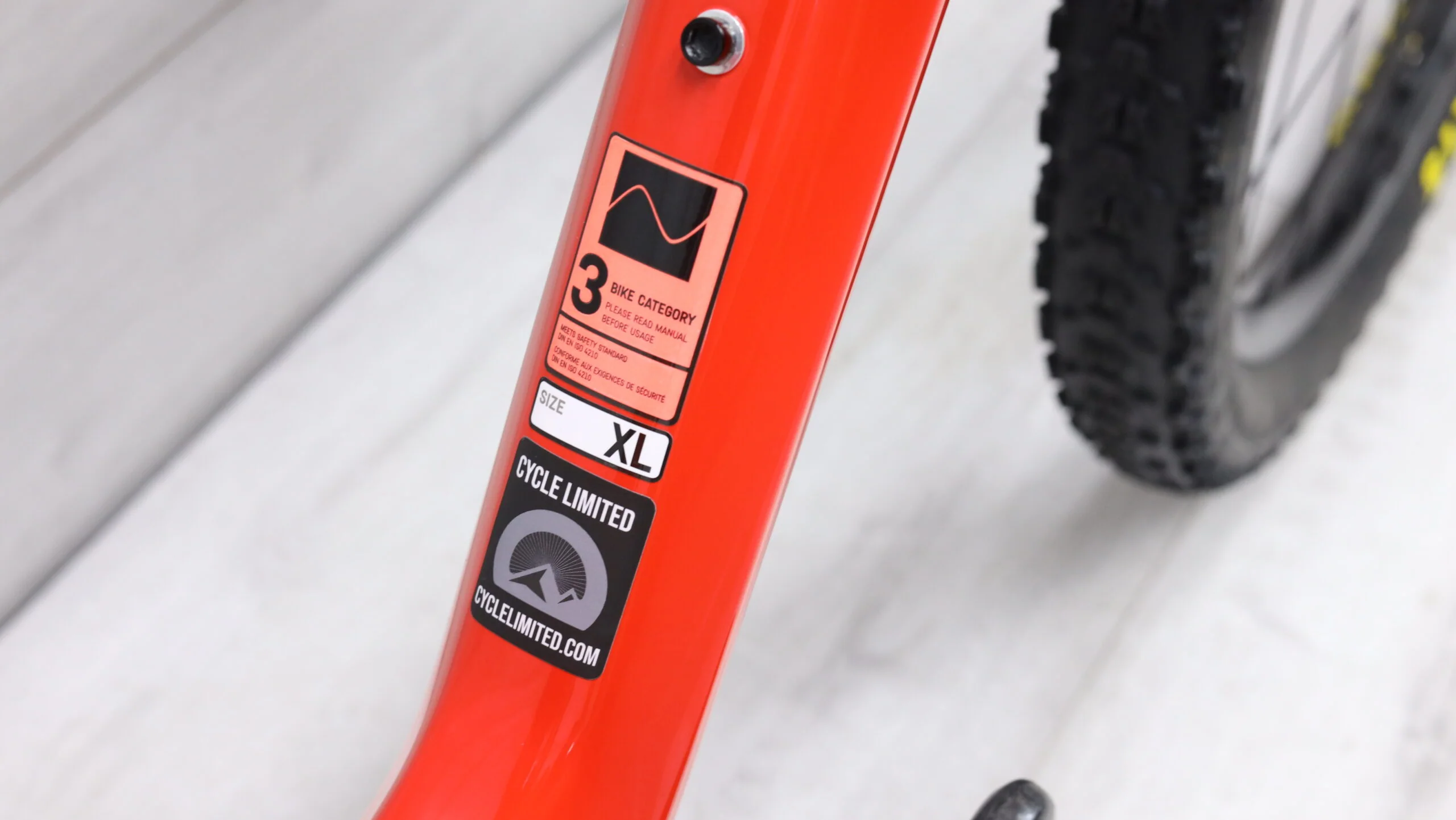 2020 Canyon Lux CF SL 8.0 Mountain Bike - X-Large - Image 3