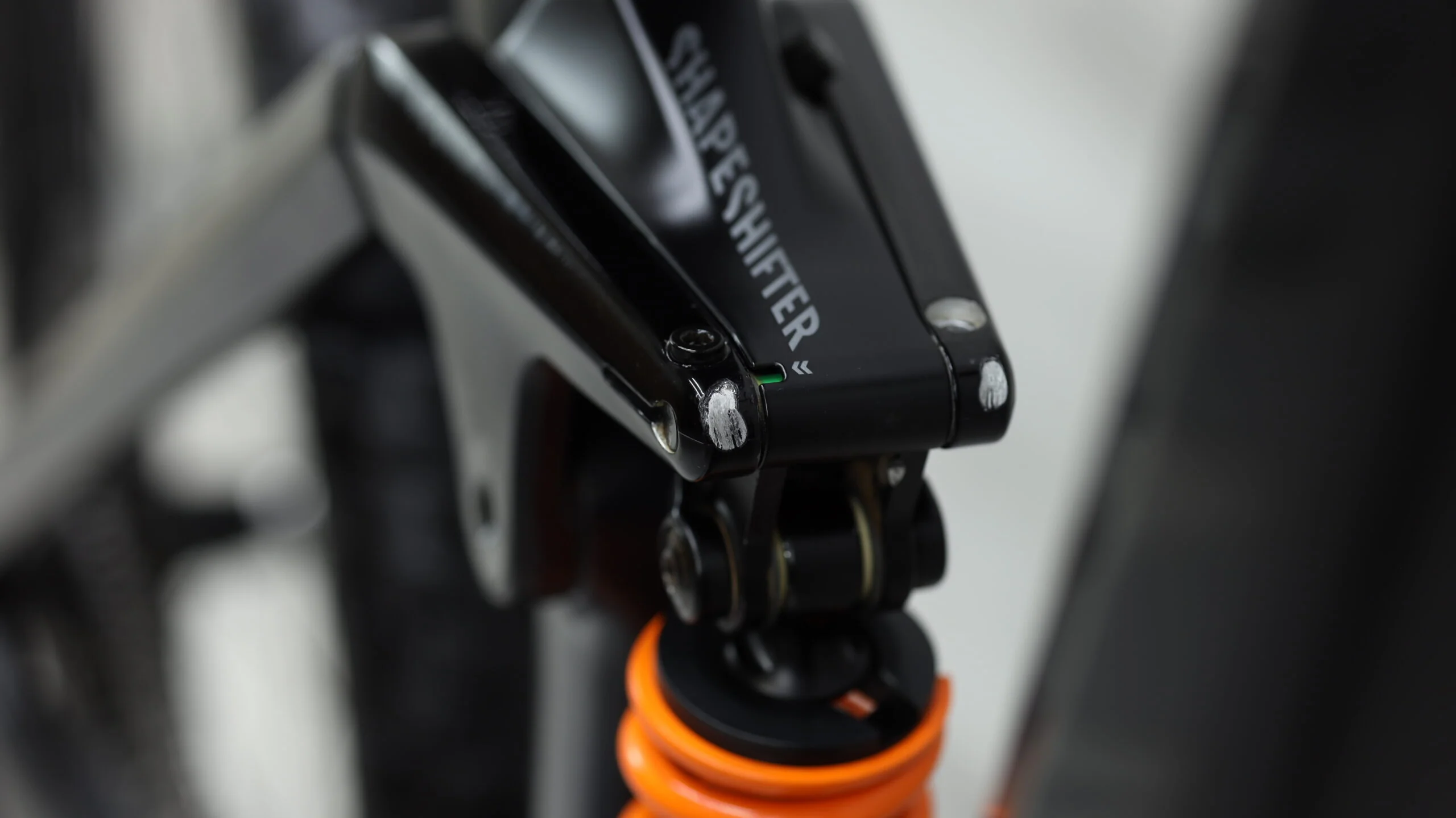 2020 Canyon Strive CF Mountain Bike - Medium - Image 13