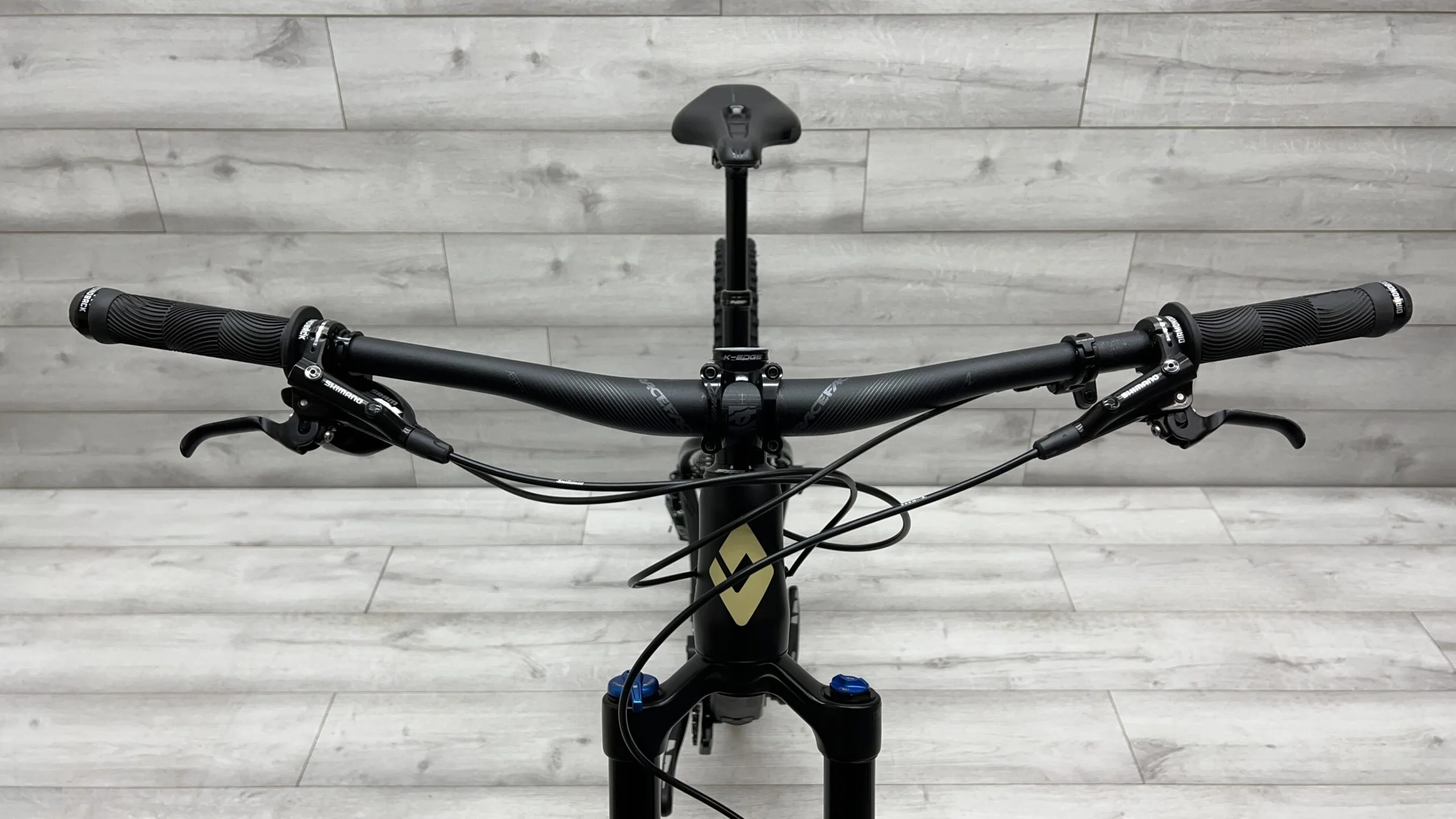 2020 Diamondback Sync'r Carbon 29  Mountain Bike - Medium - Image 9