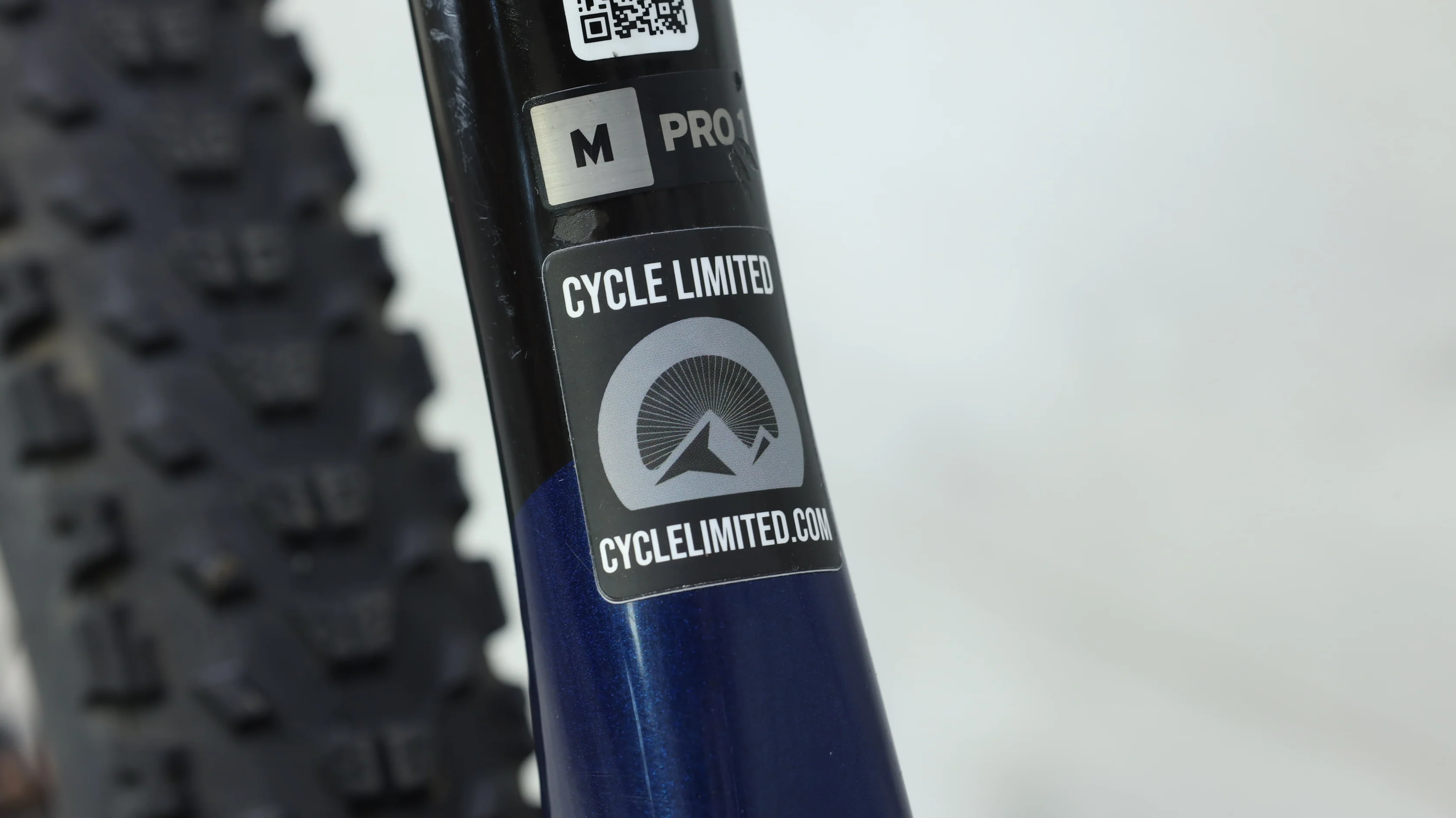 2020 Giant Anthem Advanced Pro 29 1 Mountain Bike - Medium - Image 3