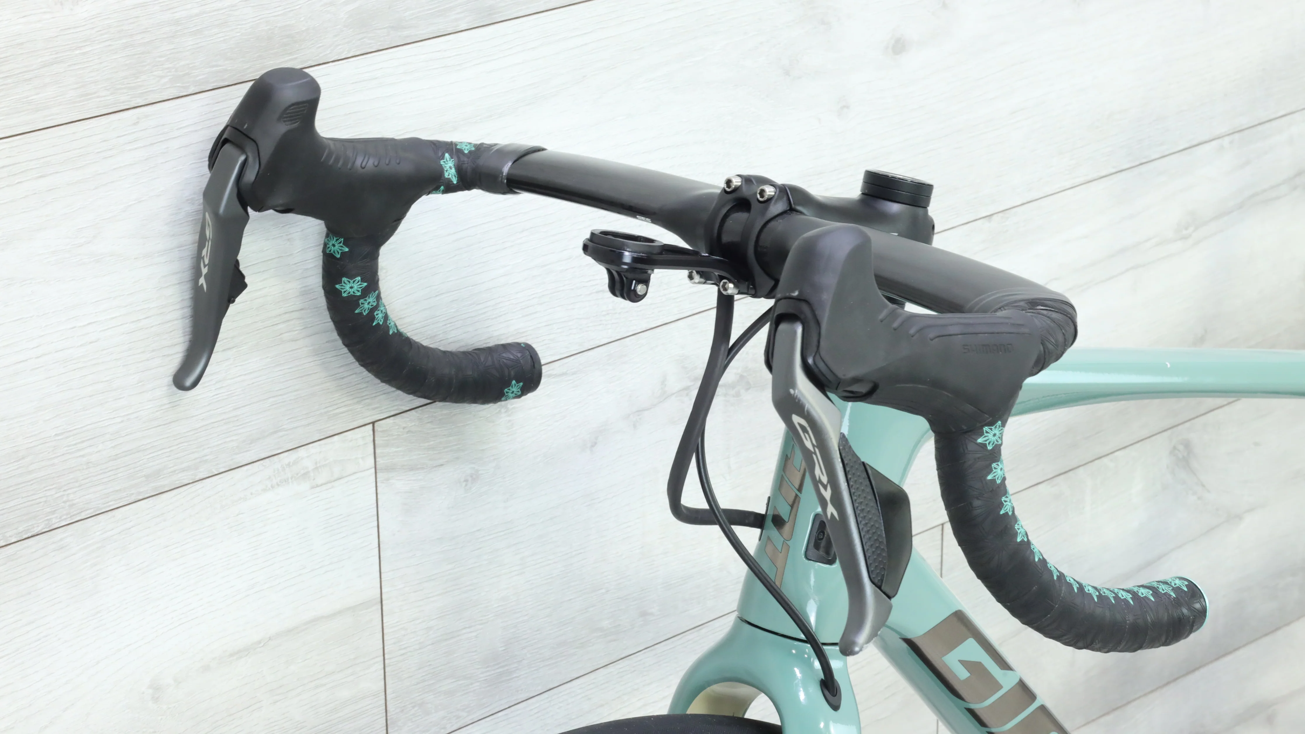 2020 Giant Revolt Advanced 0 Gravel Bike - Medium - Image 9