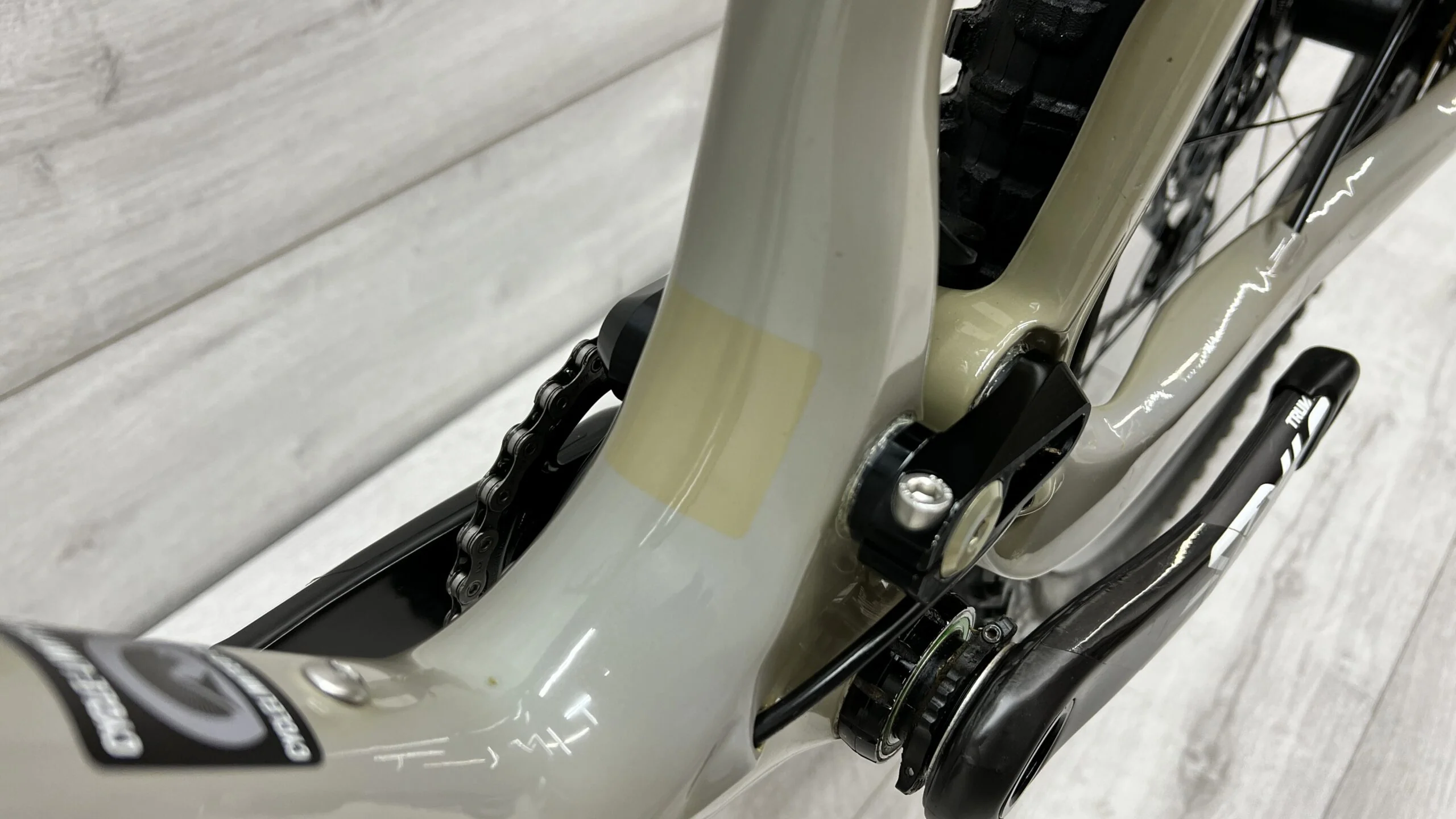 2020 Ibis Mojo HD5  Mountain Bike - Medium - Image 16