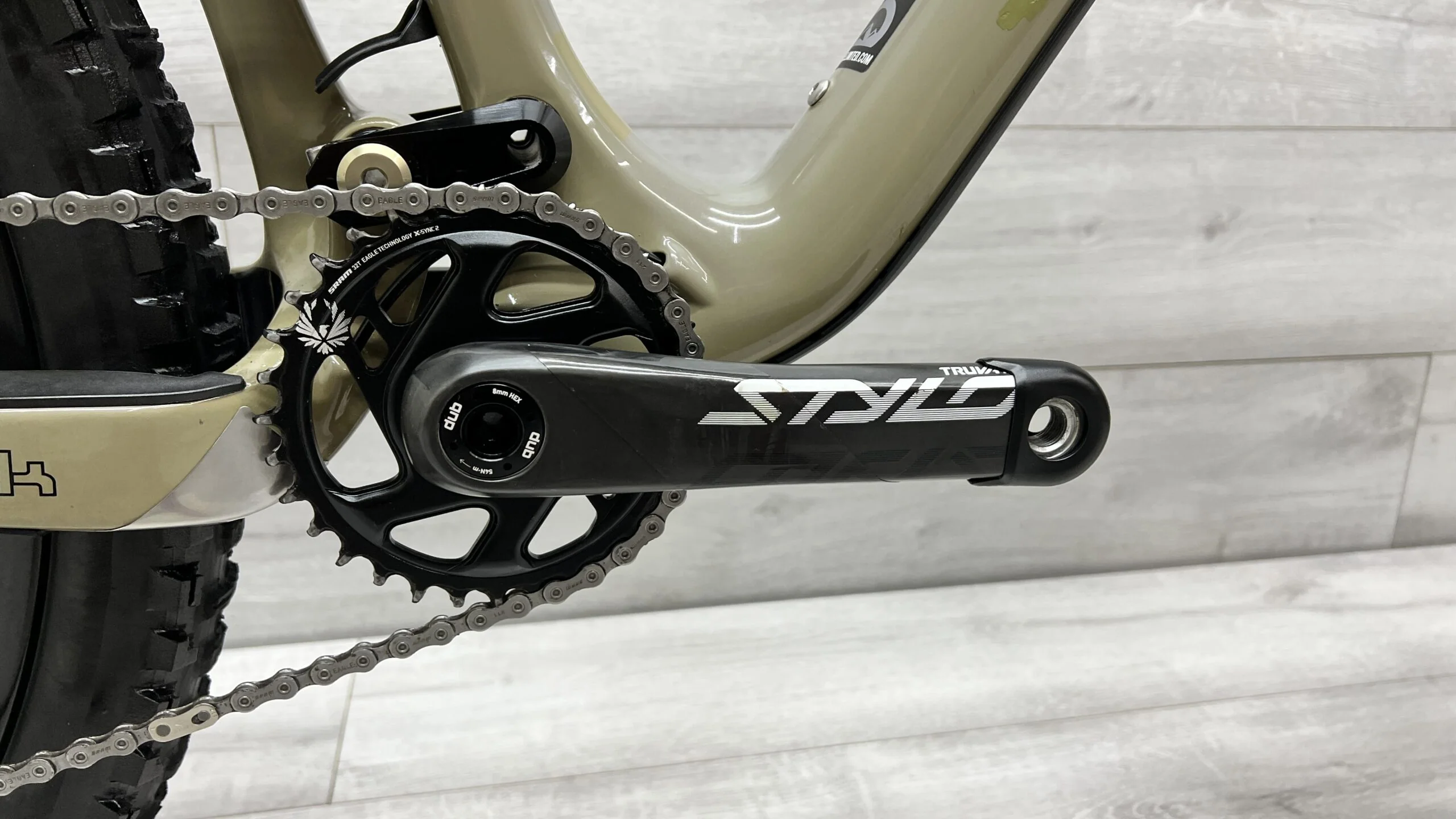 2020 Ibis Mojo HD5  Mountain Bike - Medium - Image 4