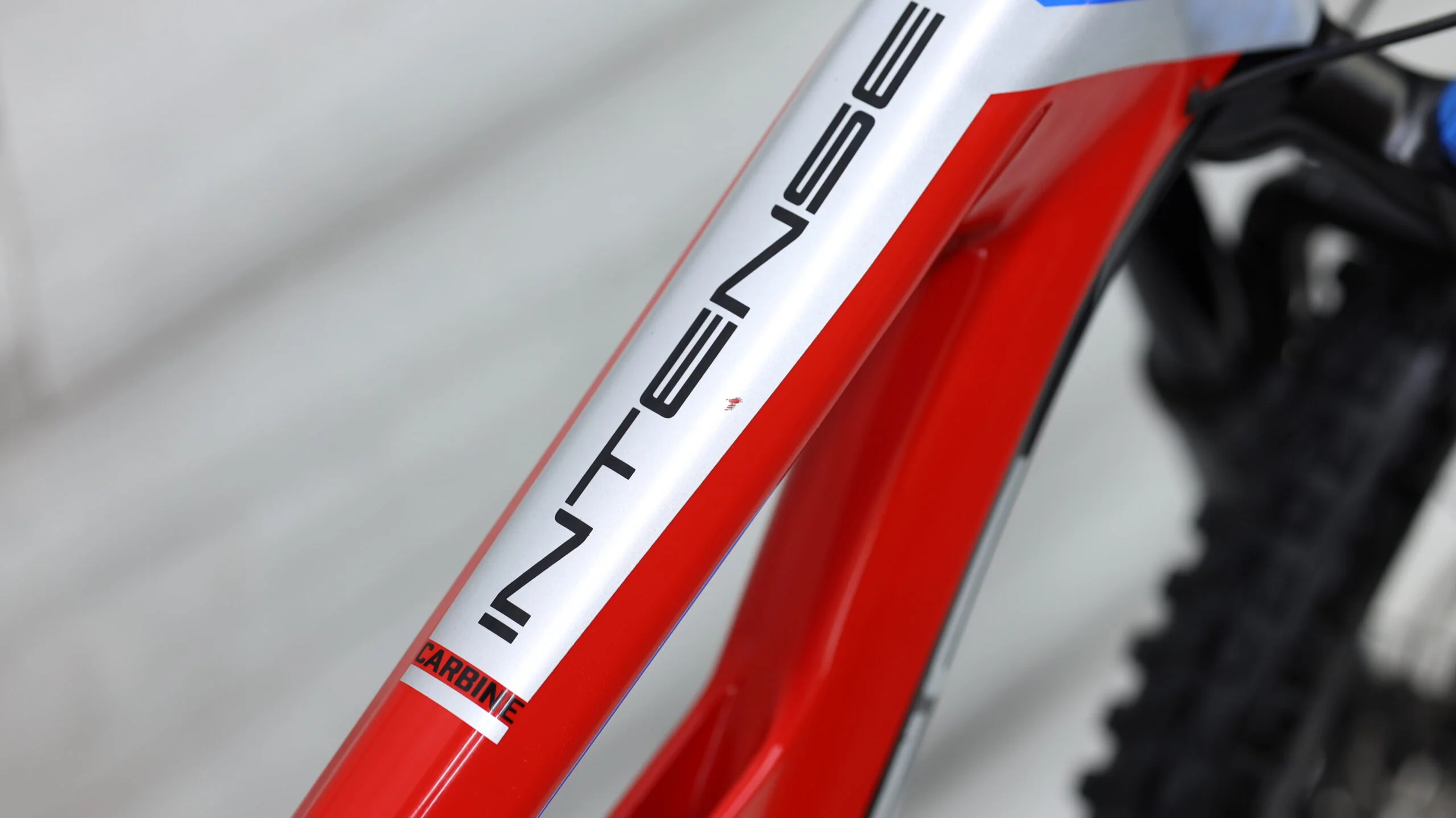 2020 Intense Carbine Expert  Mountain Bike - Large - Image 17