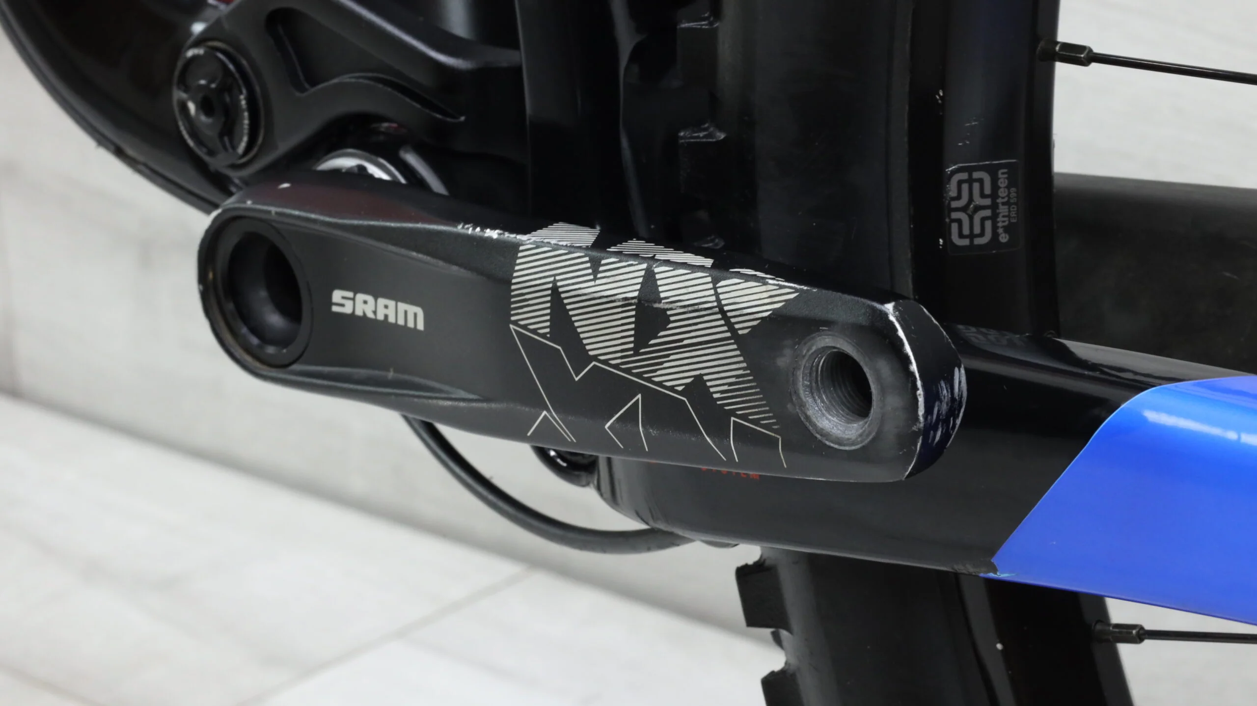 2020 Intense Carbine Expert  Mountain Bike - Large - Image 6
