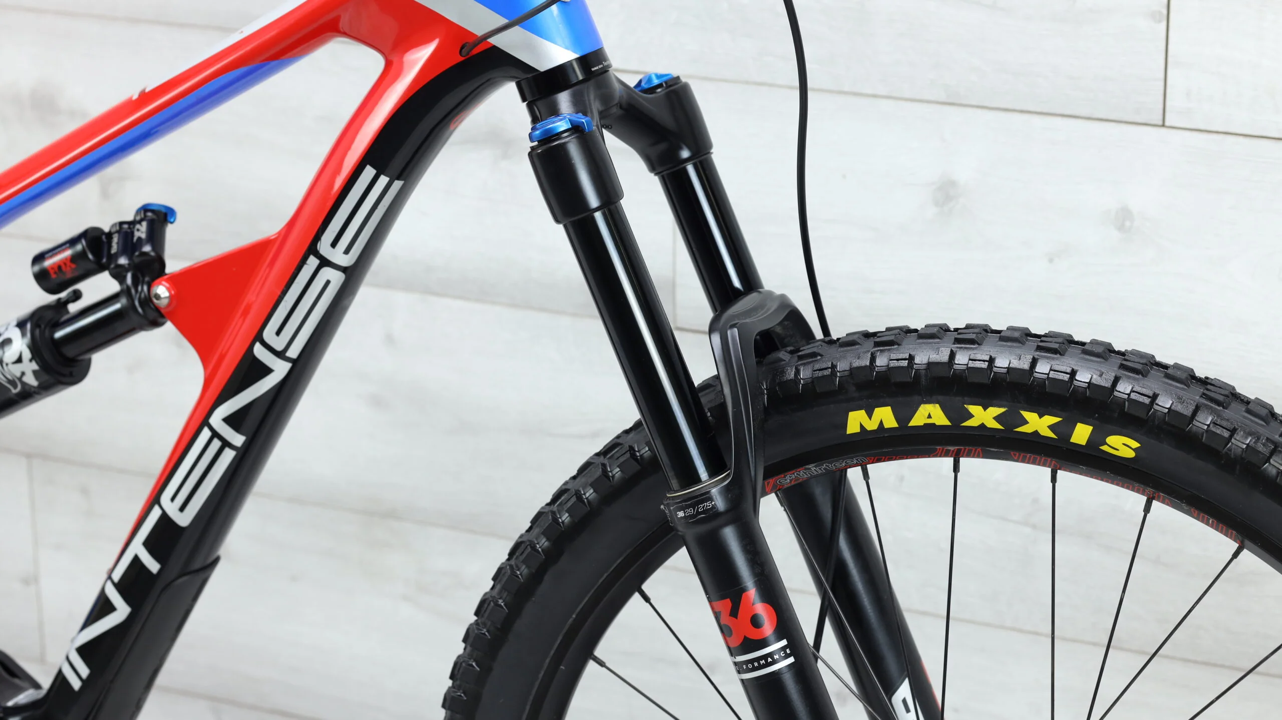 2020 Intense Carbine Expert  Mountain Bike - Large - Image 9