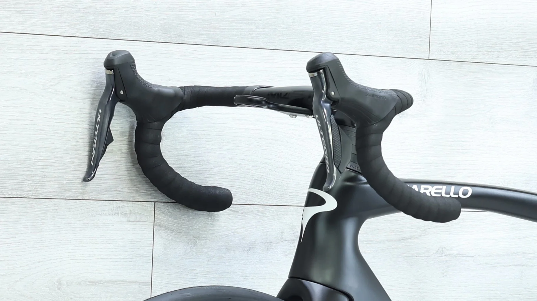 2020 Pinarello Dogma F12 Disc Road Bike - 55cm - Image 11