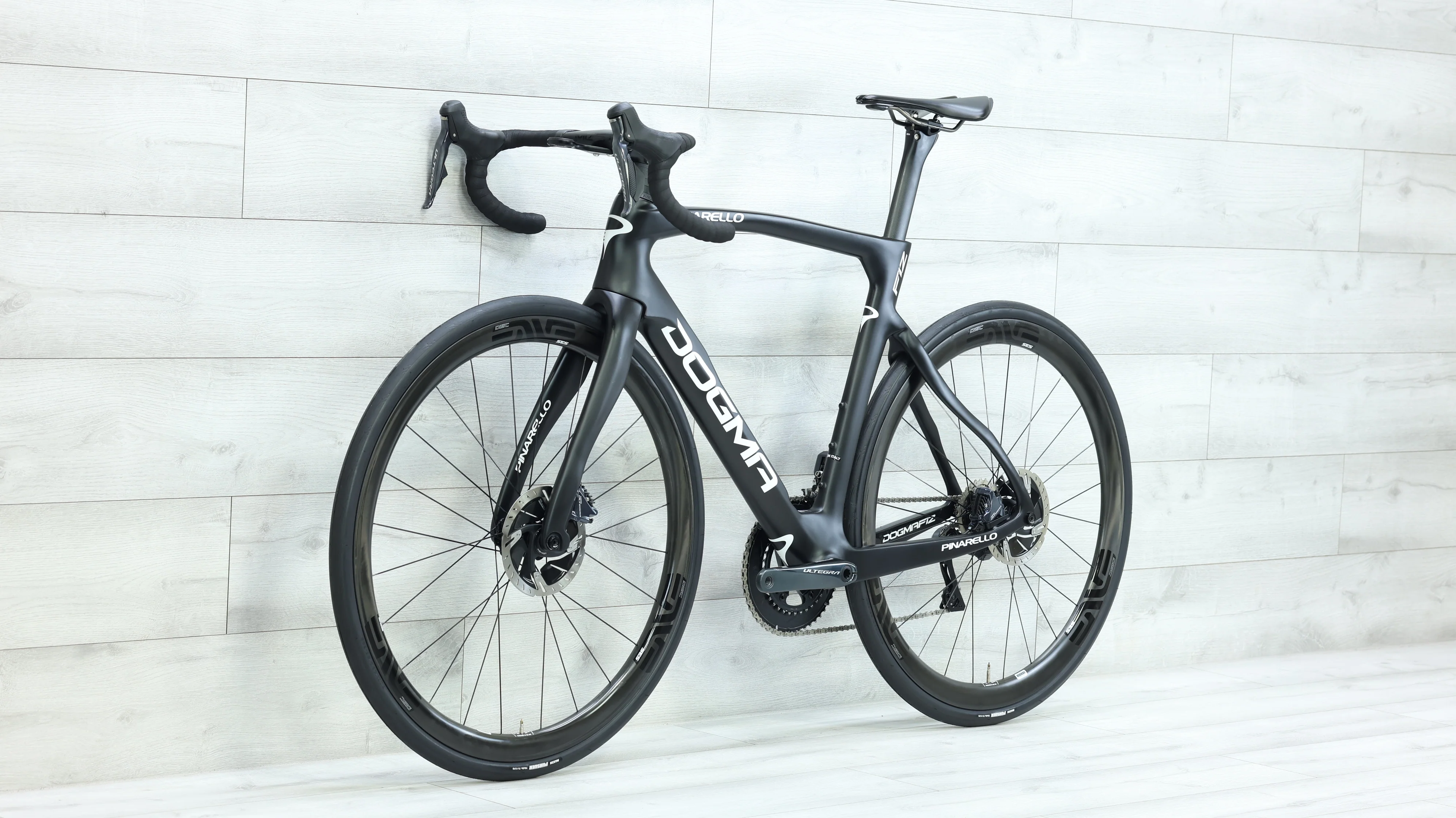 2020 Pinarello Dogma F12 Disc Road Bike - 55cm - Image 4