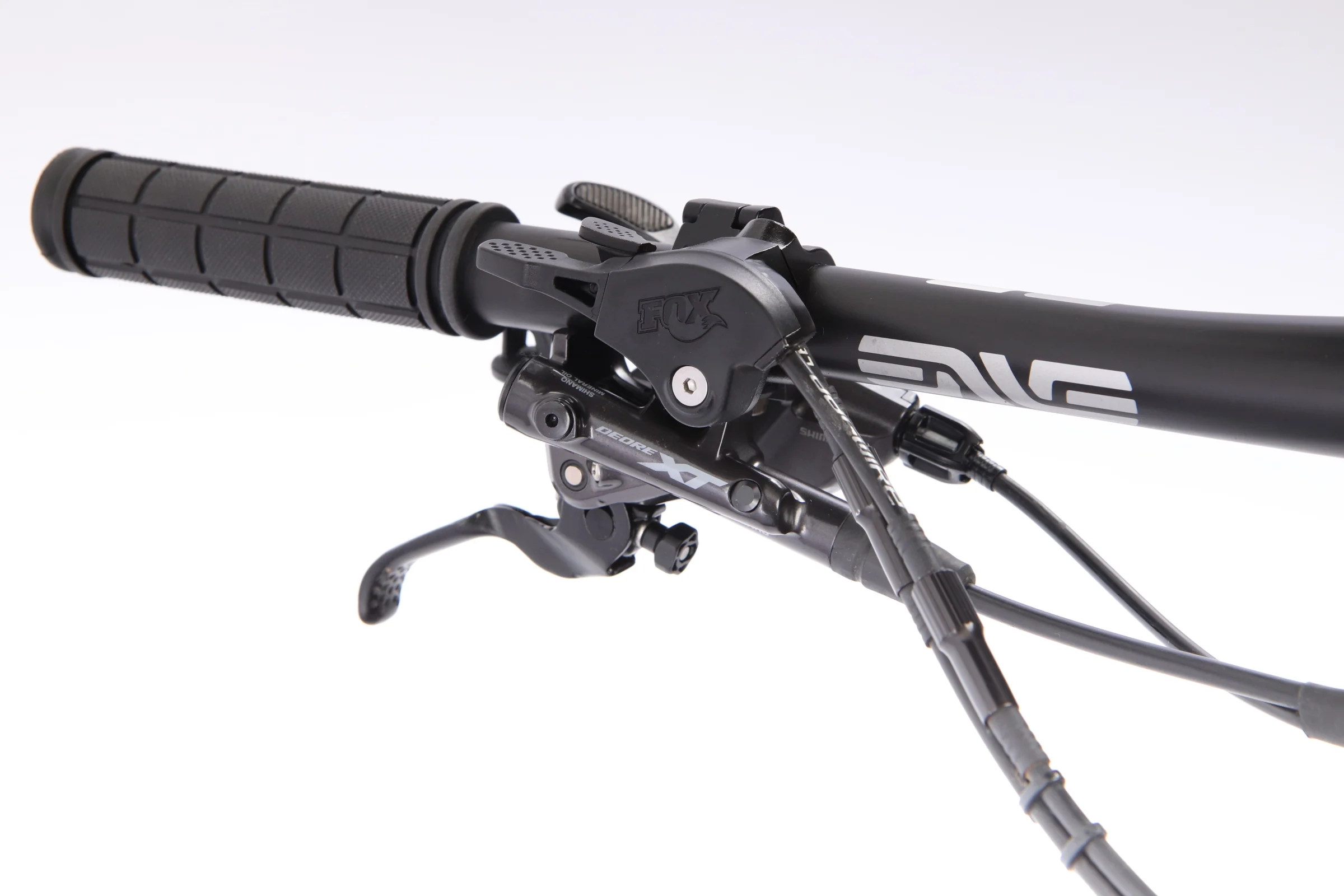 2020 Pivot Mach 4 SL Mountain Bike - Small - Image 11
