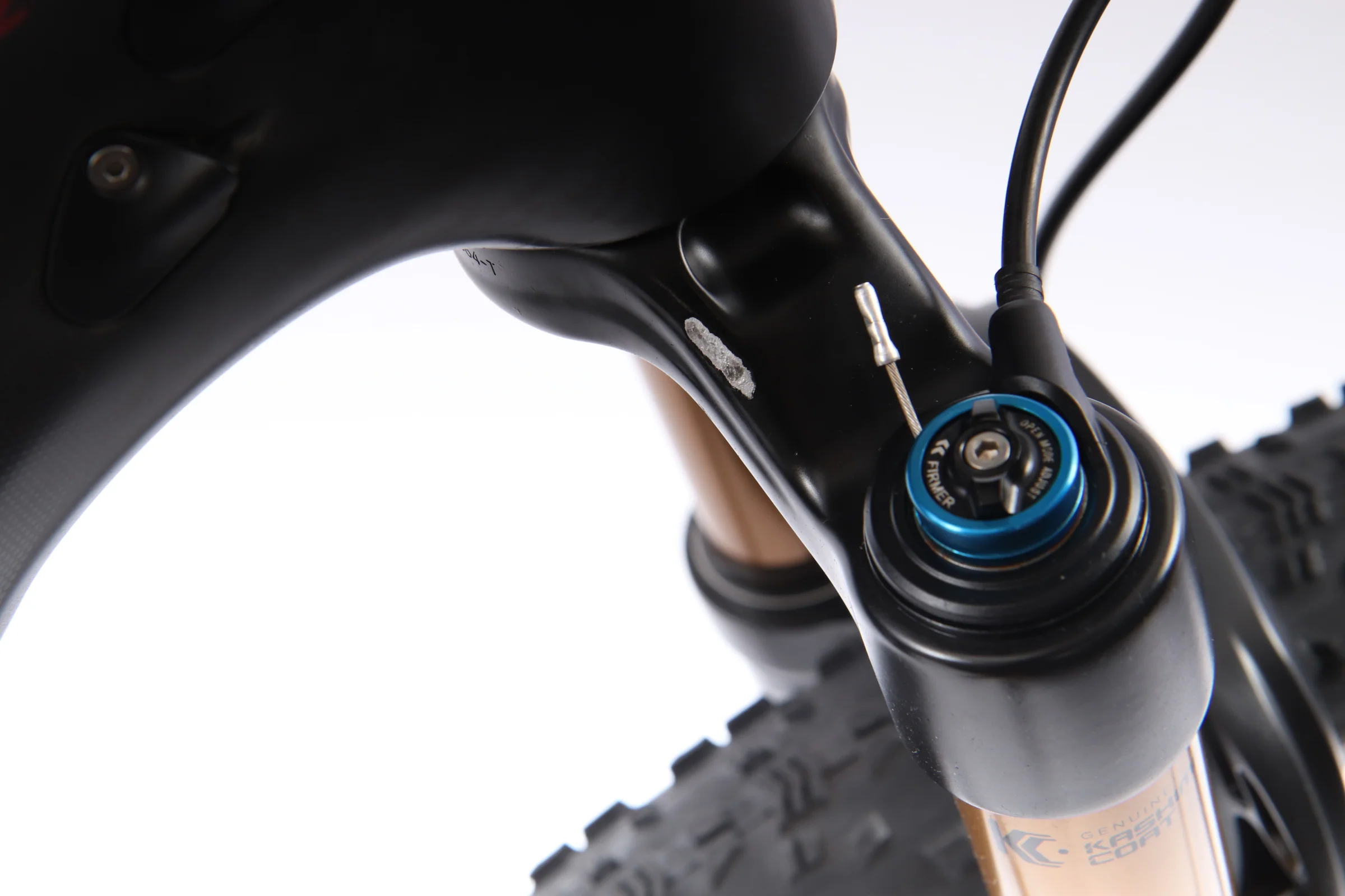 2020 Pivot Mach 4 SL Mountain Bike - Small - Image 17