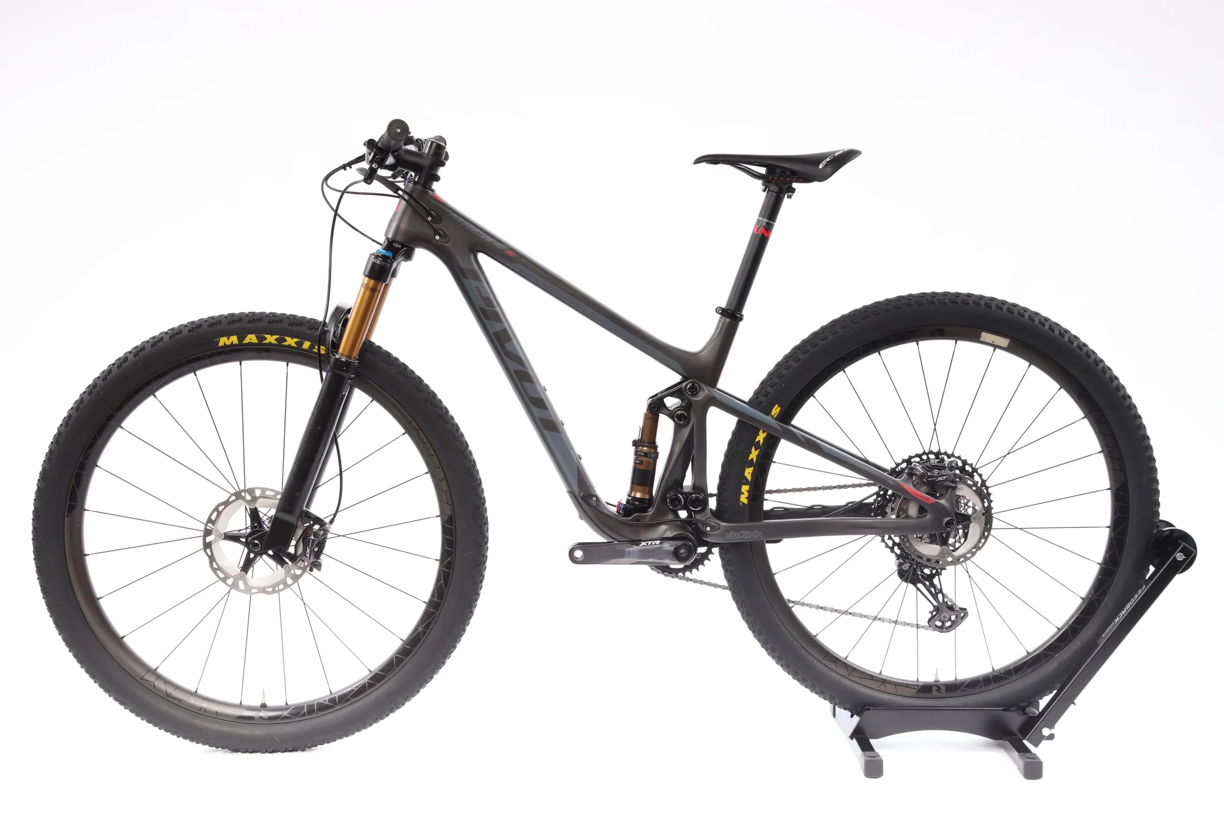 2020 Pivot Mach 4 SL Mountain Bike - Small - Image 2
