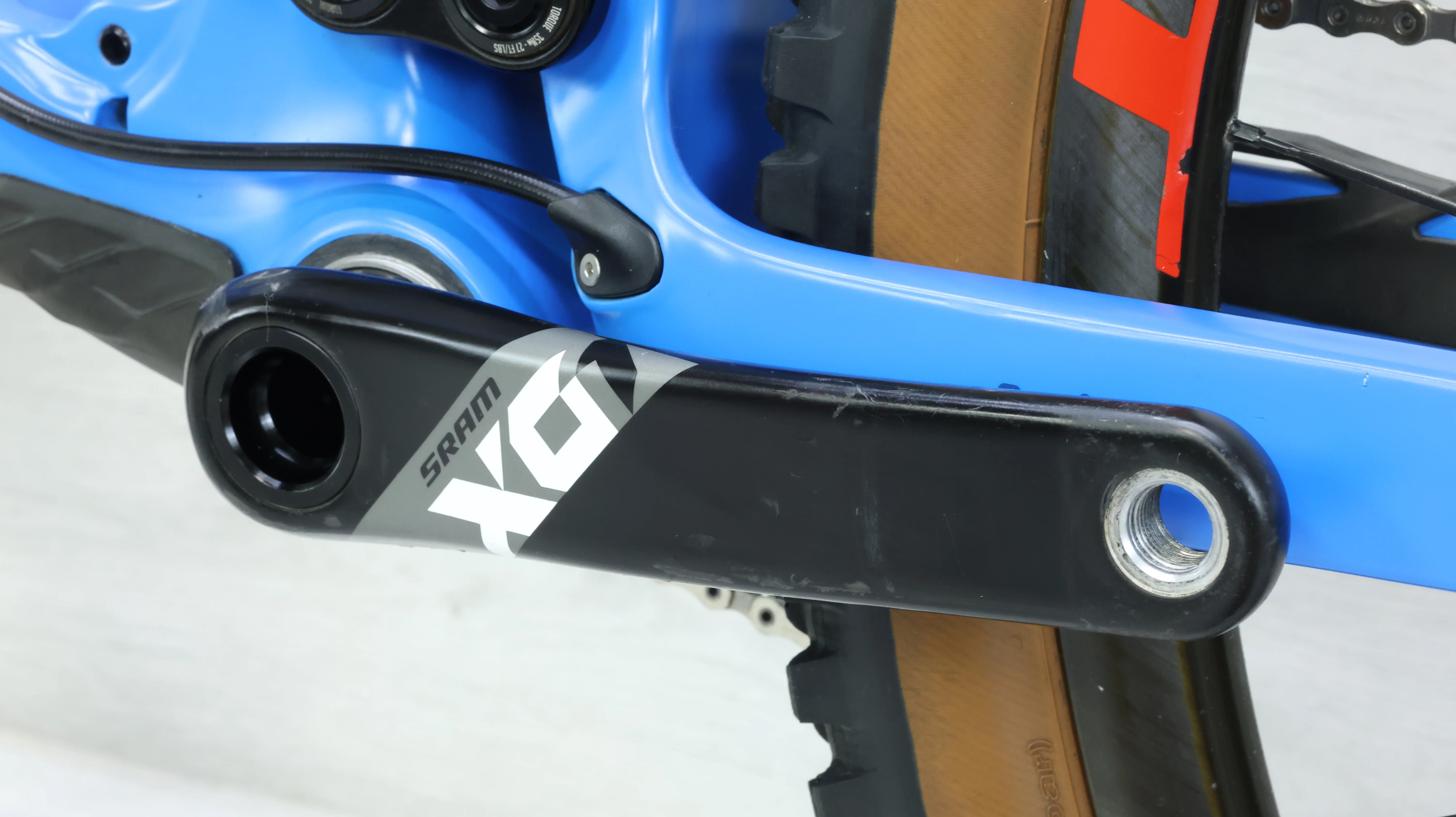 2020 Pivot Switchblade Pro X01 29" Mountain Bike - Medium - Image 7