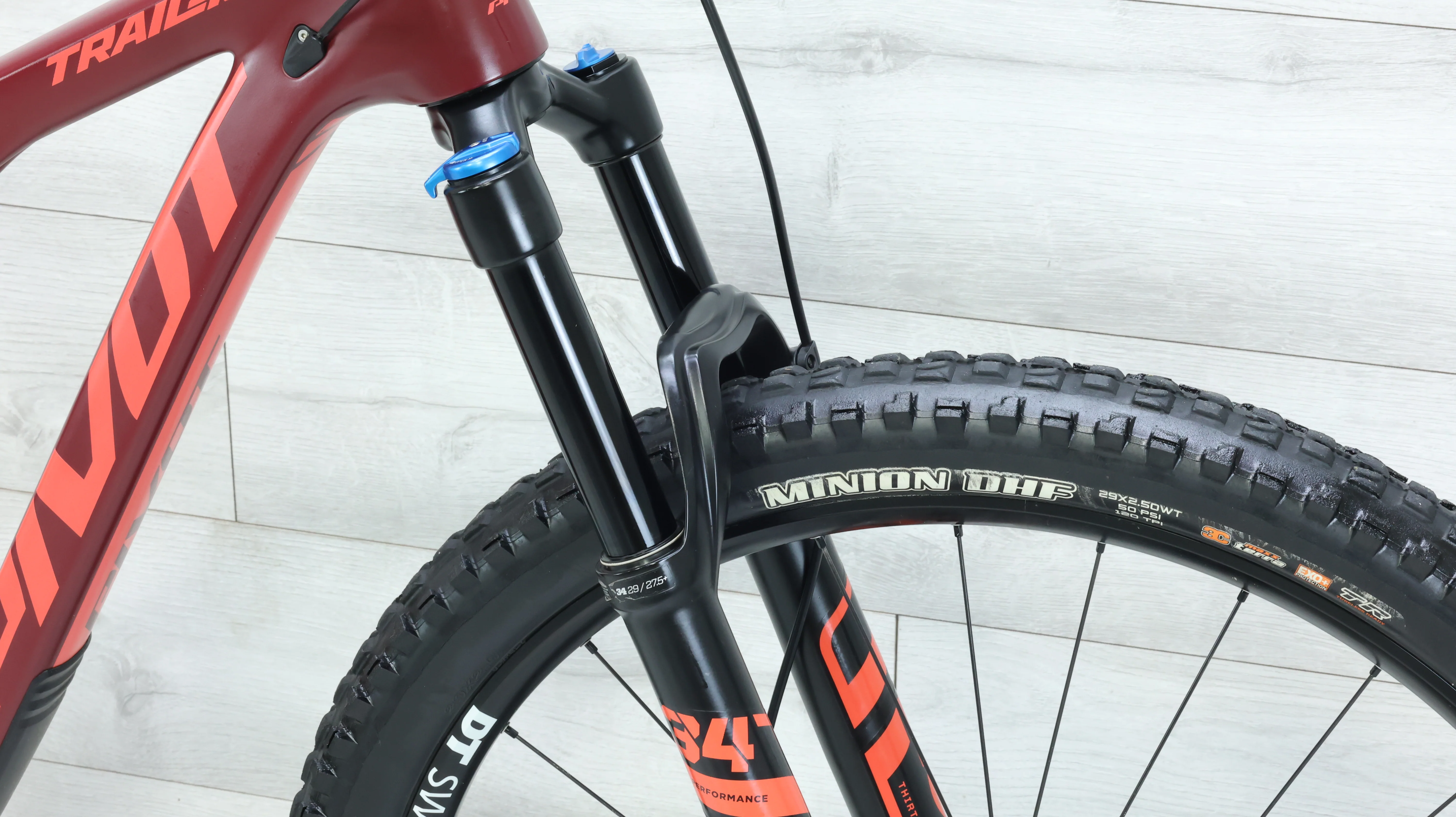 2020 Pivot Trail 429 29" Mountain Bike - Medium - Image 10