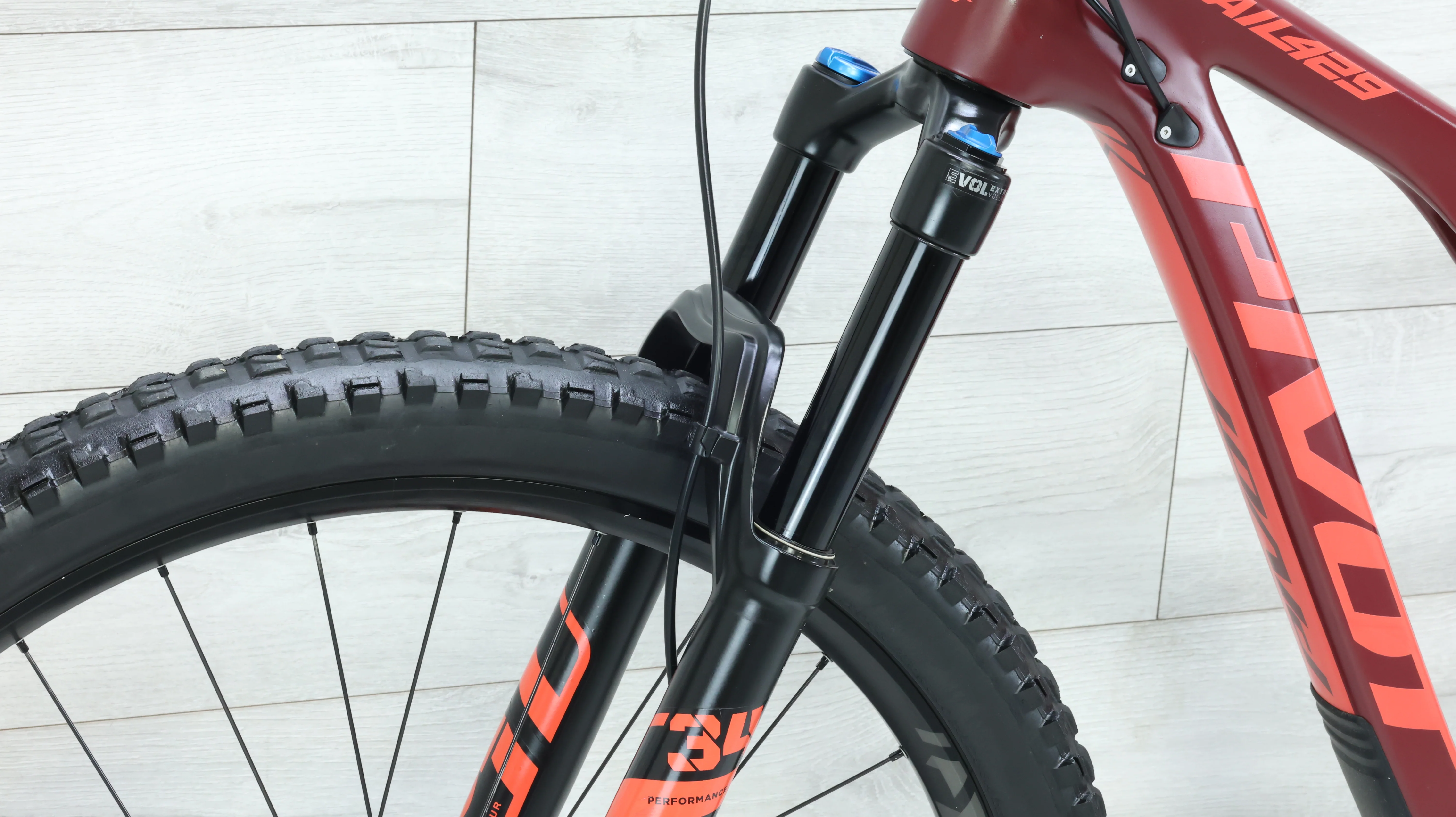 2020 Pivot Trail 429 29" Mountain Bike - Medium - Image 11