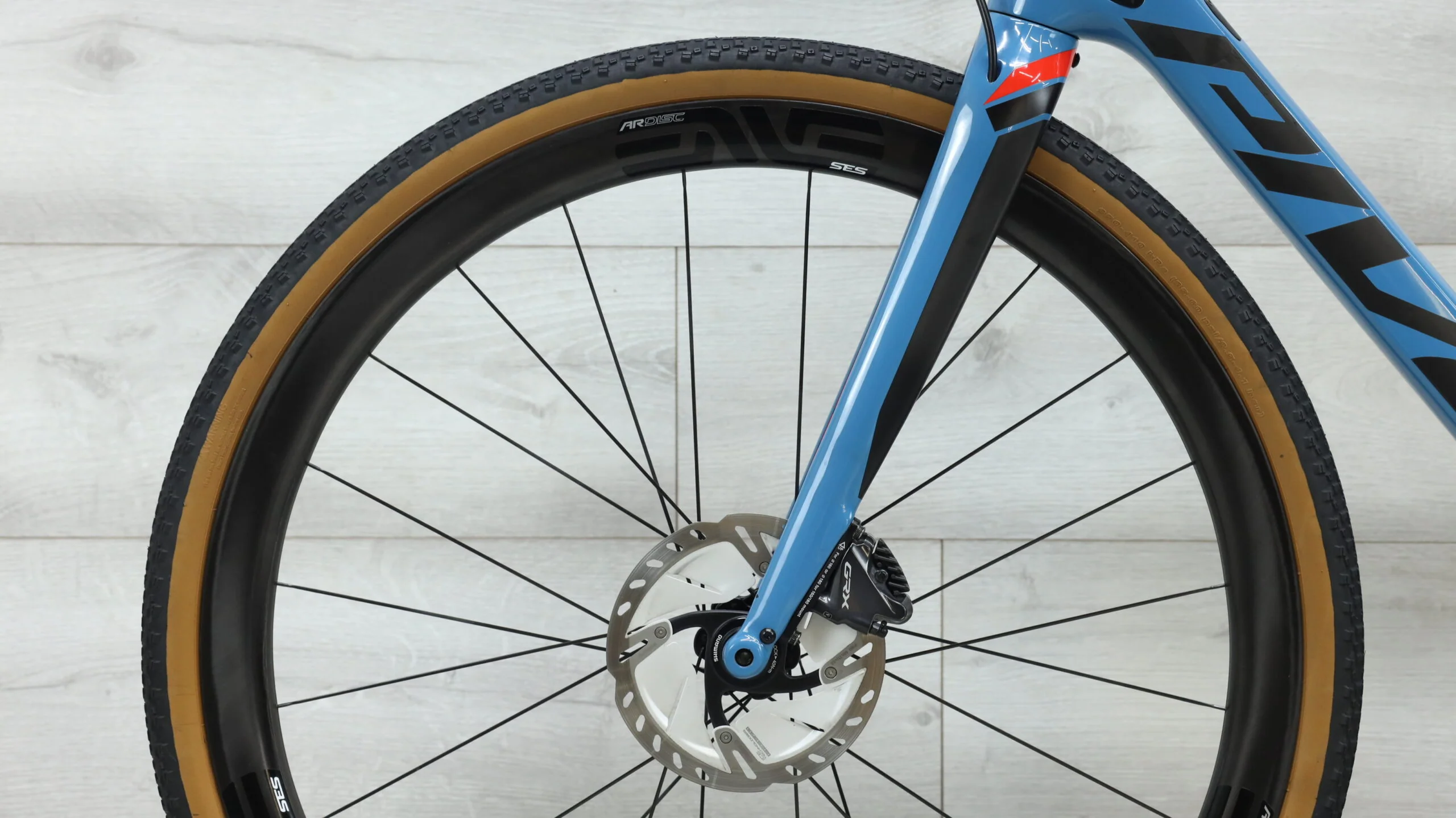 2020 Pivot Vault  Gravel Bike - Medium - Image 11