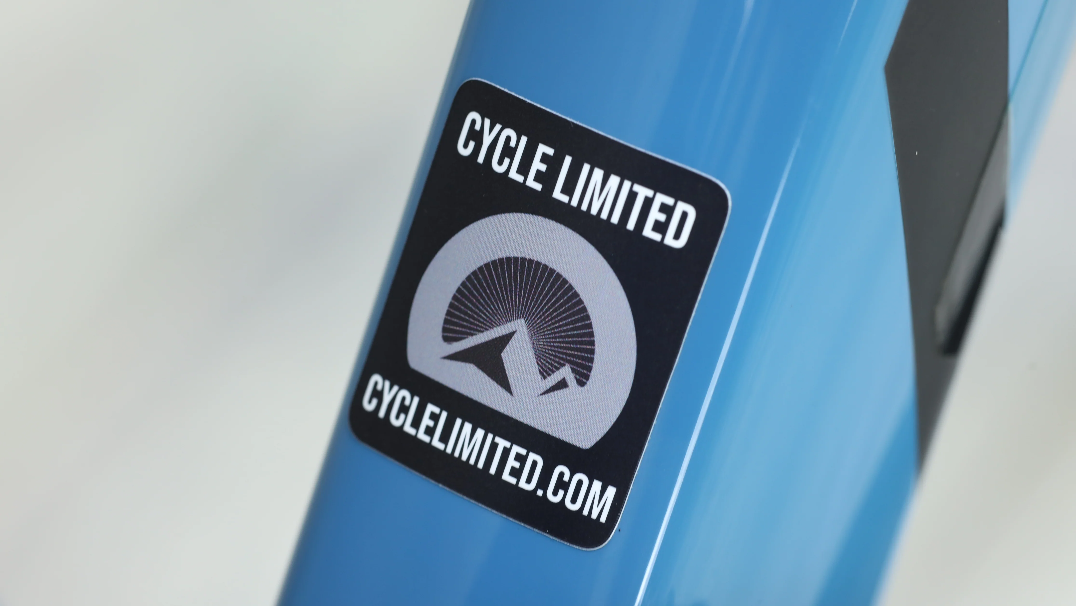 Pivot Vault V4 AXS Gravel Bike - 2020, Medium - Image 3