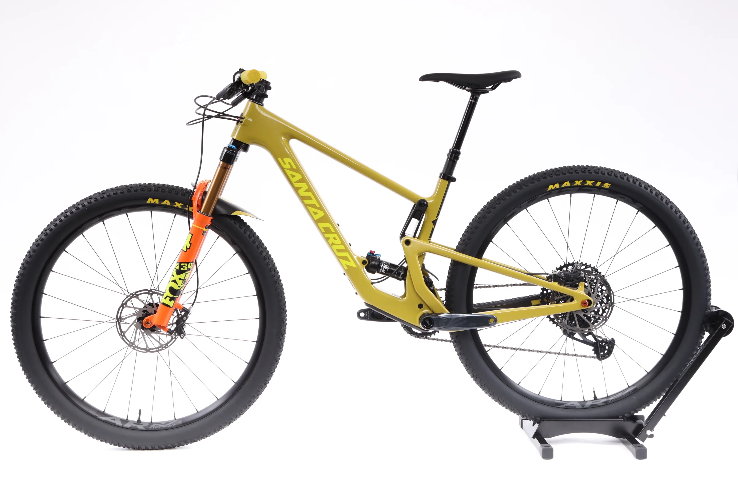 2020 Santa Cruz Tallboy Carbon CC  Mountain Bike - Medium - Image 2
