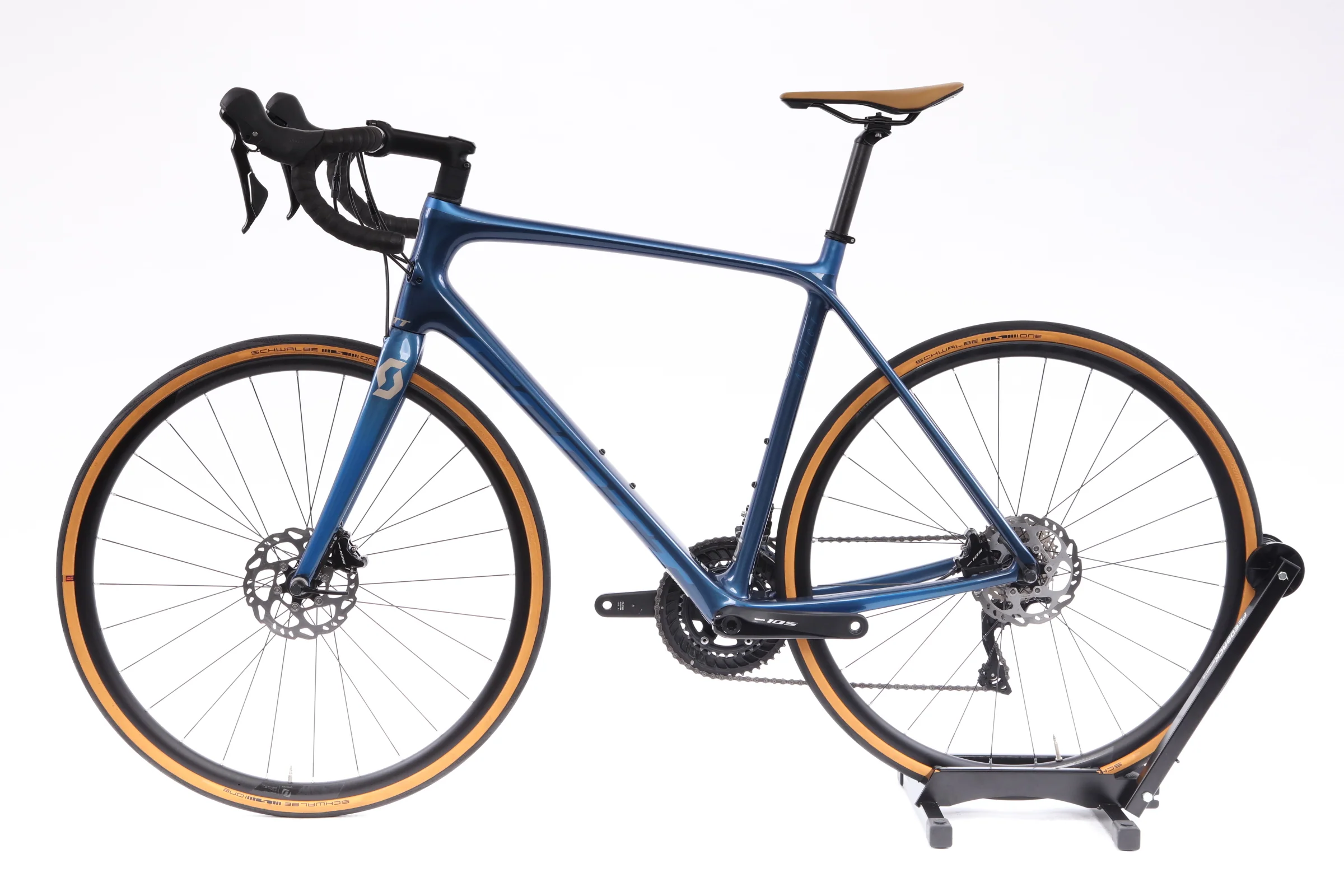 2020 Scott Addict 20 Disc  Road Bike - Large/56cm - Image 2