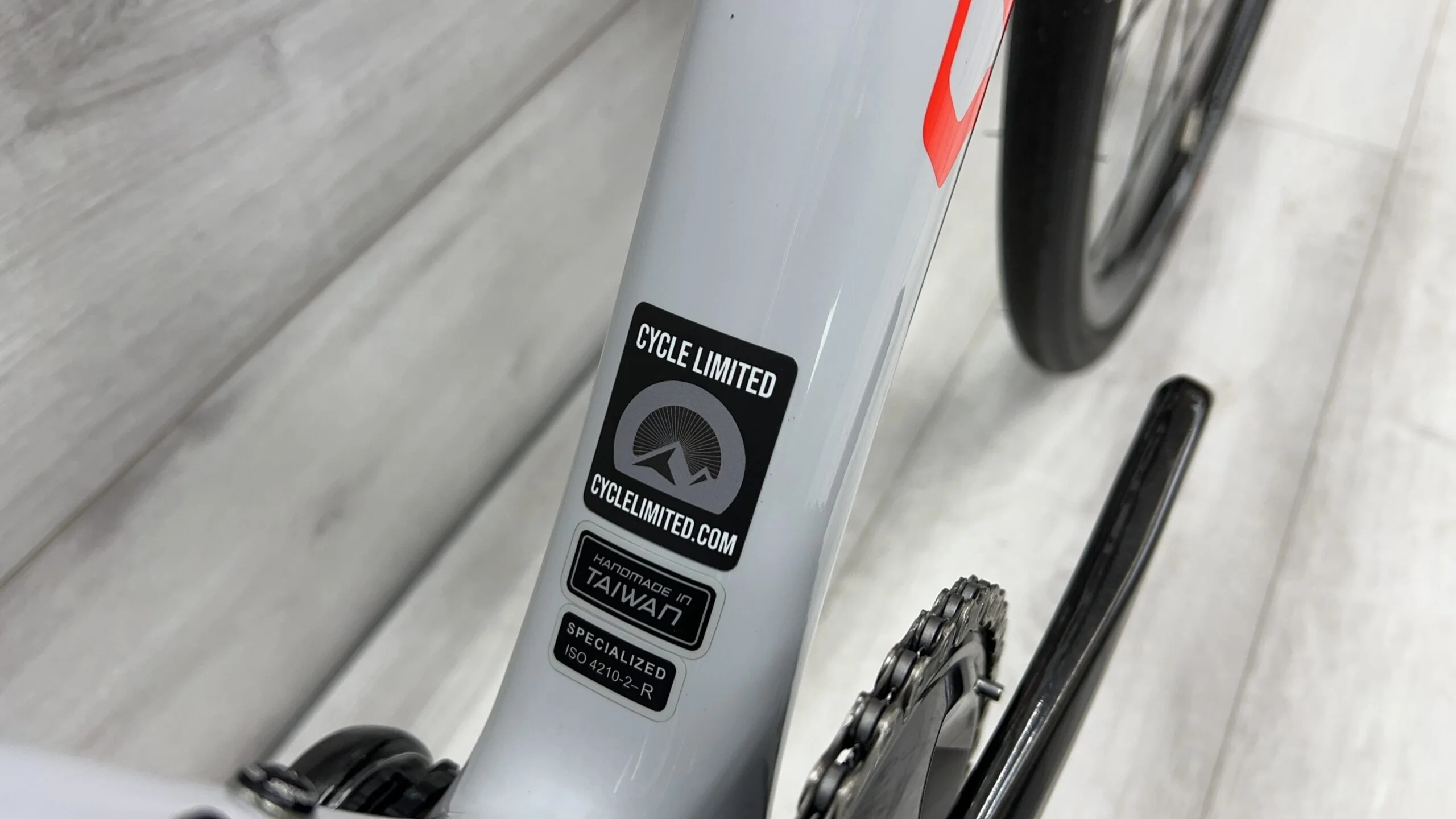 2020 Specialized Roubaix Comp  Road Bike - 56cm - Image 3
