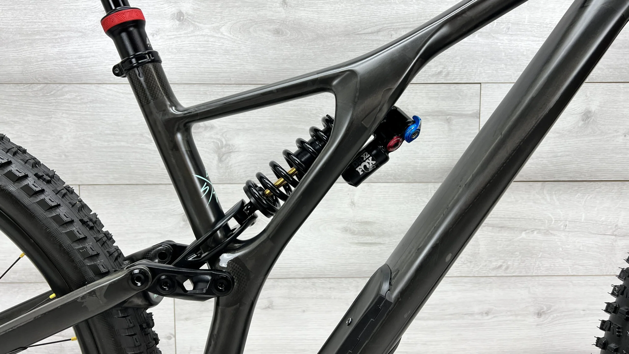 2020 Specialized Stumpjumper EVO Pro 29  Mountain Bike - Medium - Image 9