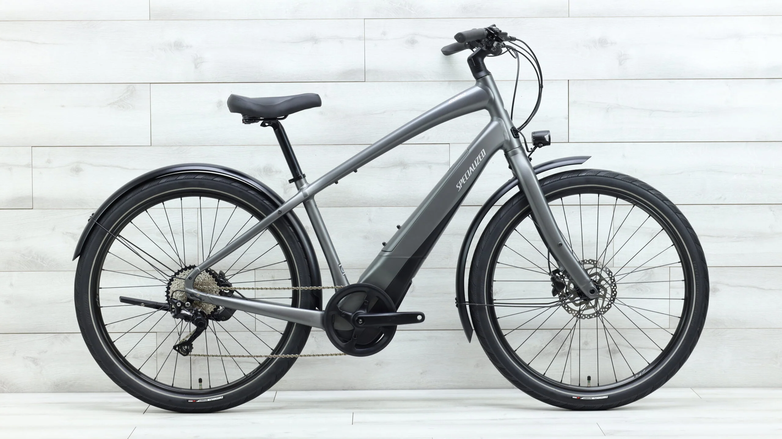 2020 Specialized Turbo Como 4.0 650b  Commuter E-Bike - Med/Large