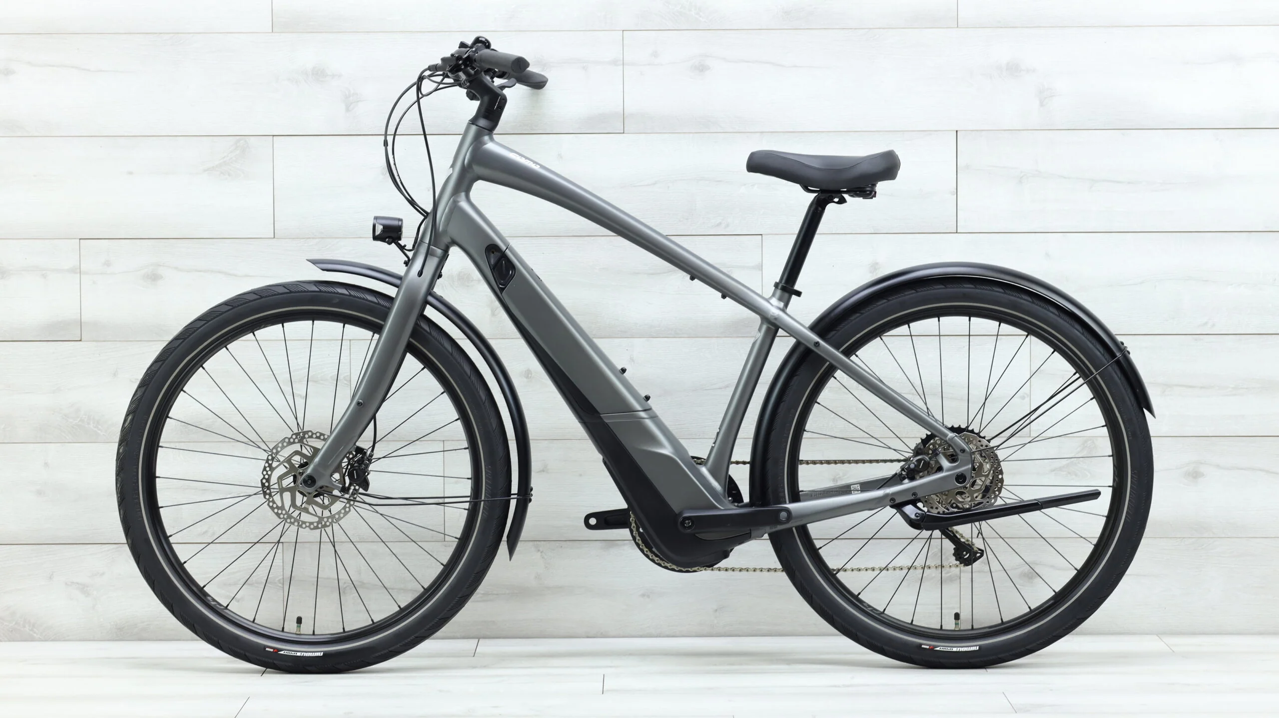 2020 Specialized Turbo Como 4.0 650b  Commuter E-Bike - Med/Large - Image 2