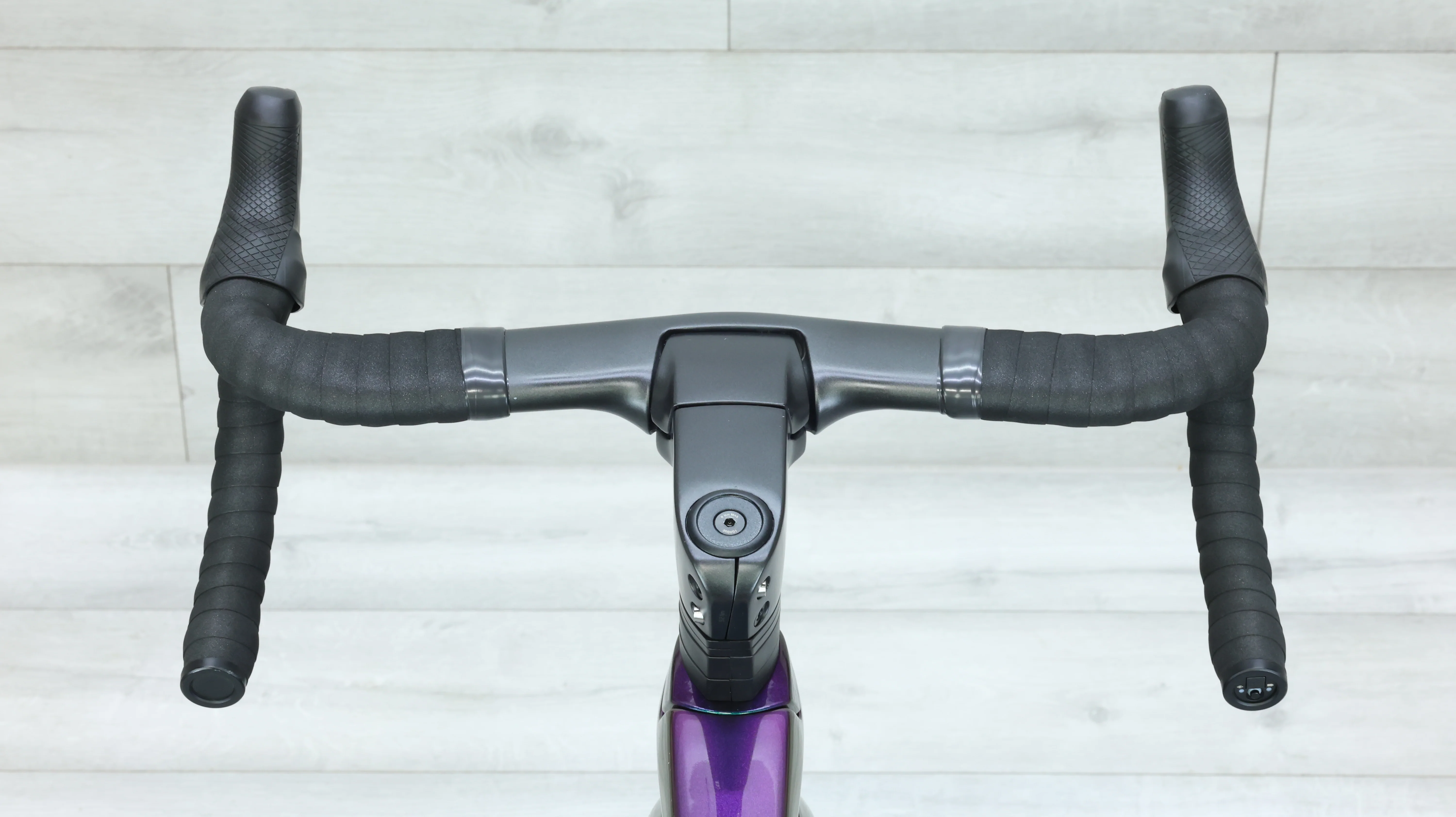 2020 Trek Madone SLR Project One Dura-Ace Di2 Road Bike - 54cm - Image 13