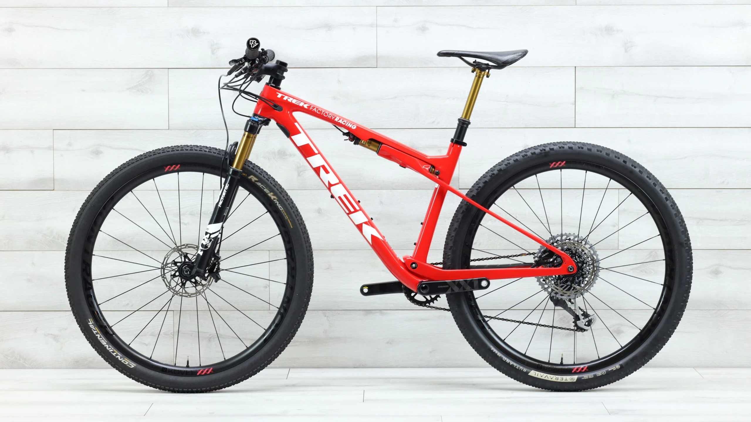 2020 Trek Supercaliber 9.9  Mountain Bike - Med/Large - Image 2