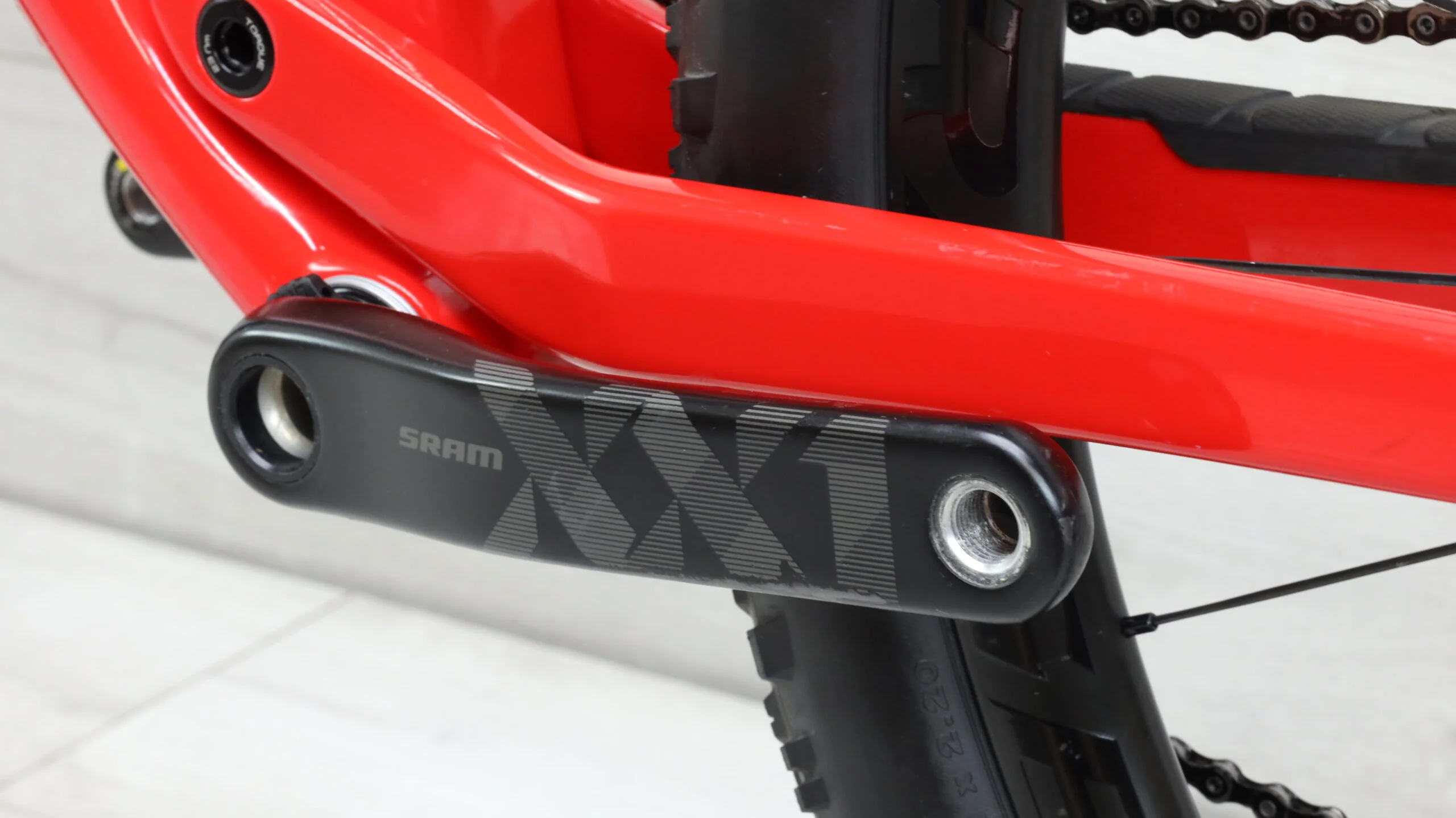 2020 Trek Supercaliber 9.9  Mountain Bike - Med/Large - Image 6