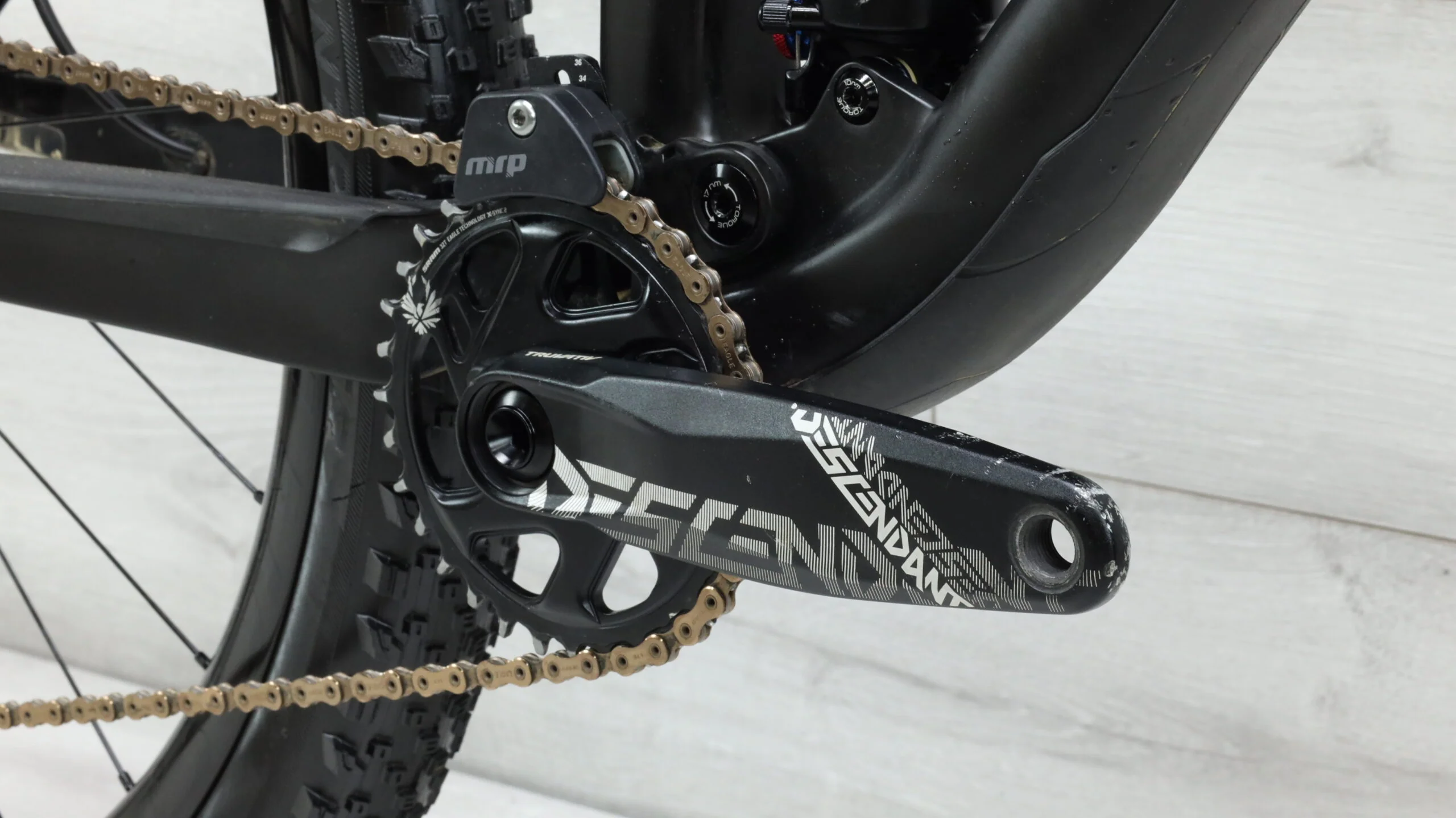 2020 Trek Top Fuel 9.8 AXS Mountain Bike - Large - Image 5