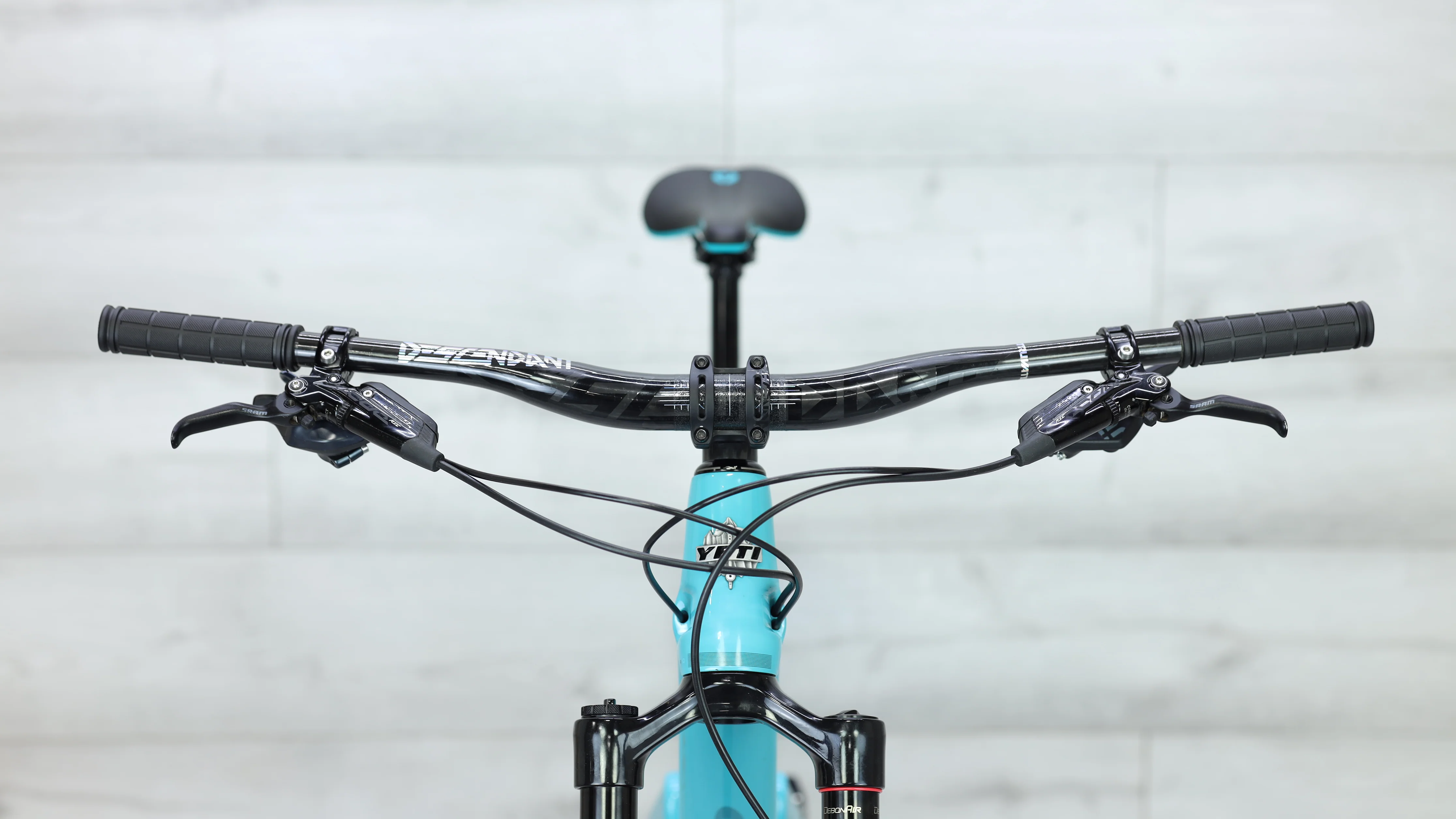 2020 Yeti SB100 T2 Mountain Bike - Large - Image 11