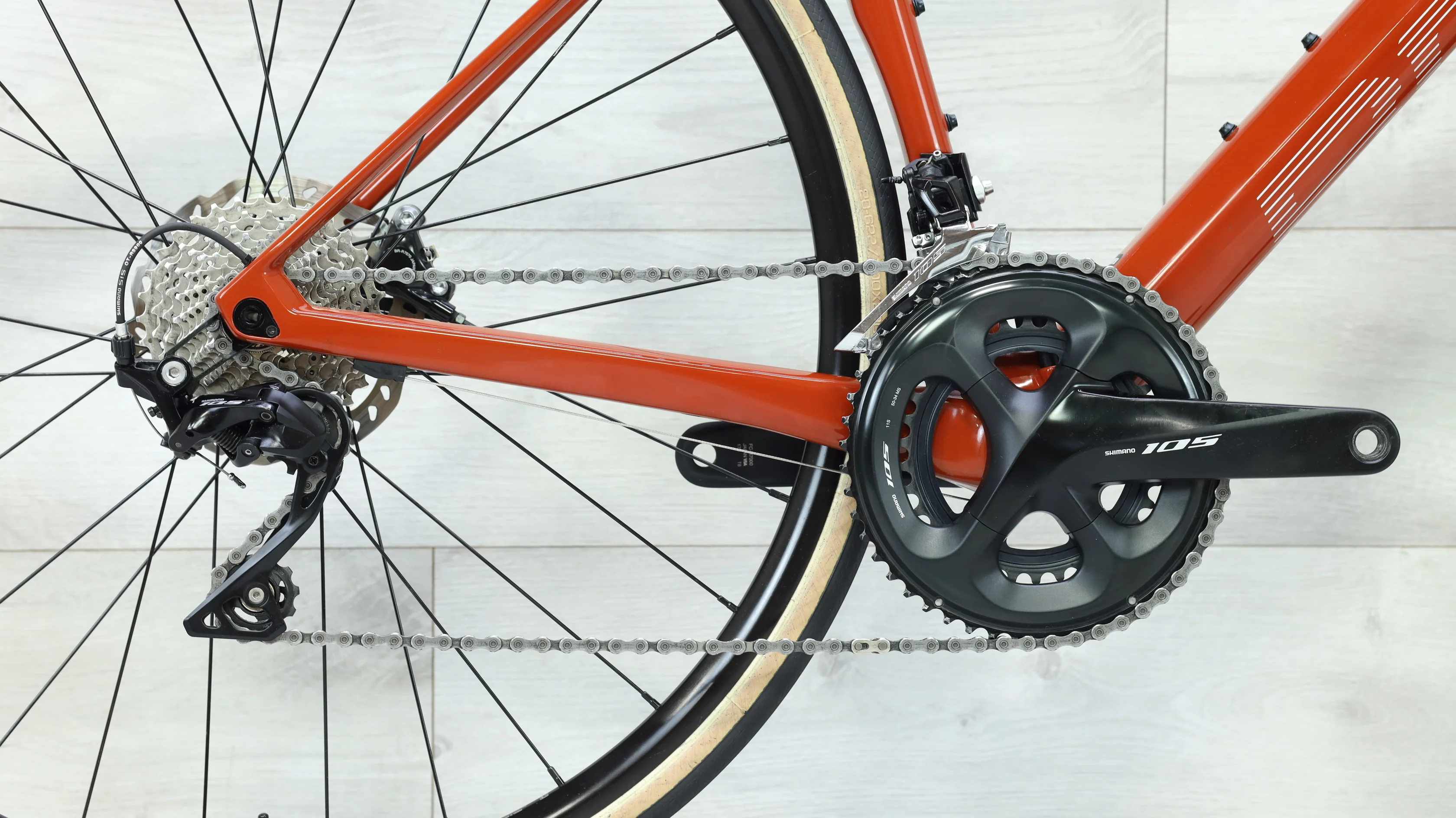 2021 BMC Roadmachine ONE Road Bike - 54cm - Image 4