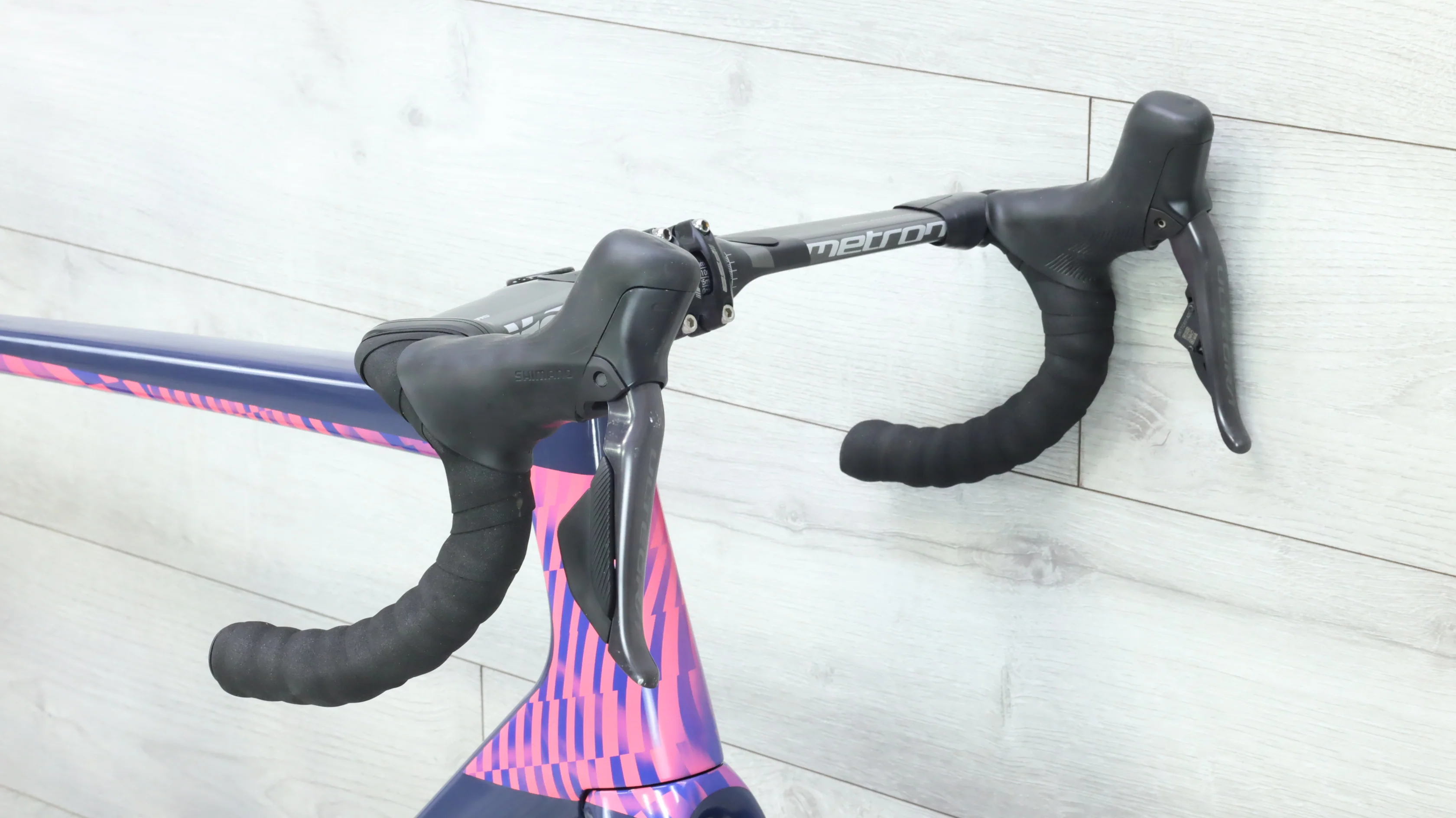 2021 Cannondale SuperSix EVO Hi-Mod Disc Di2 Road Bike - 58cm - Image 7