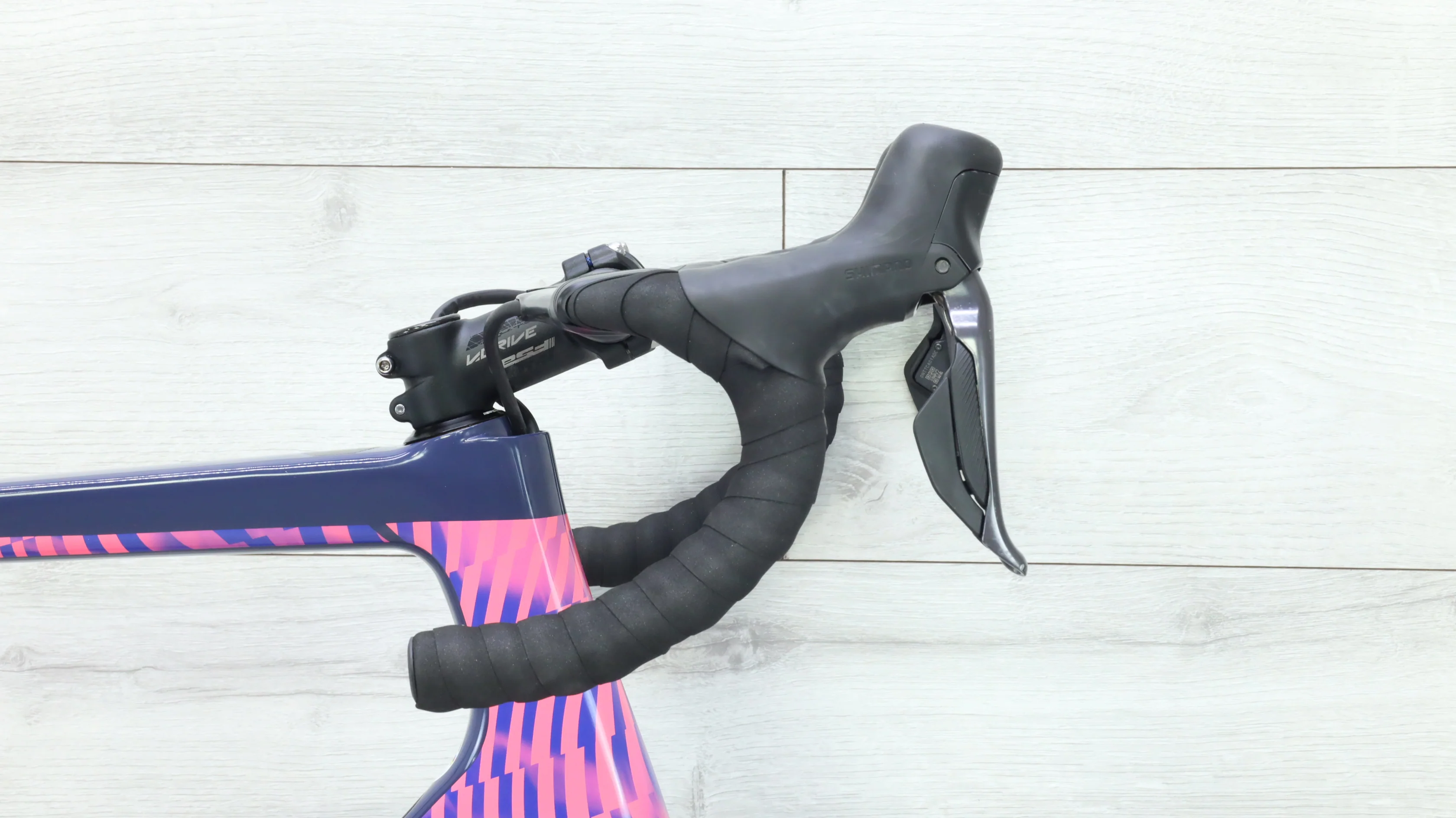 2021 Cannondale SuperSix EVO Hi-Mod Disc Di2 Road Bike - 58cm - Image 9