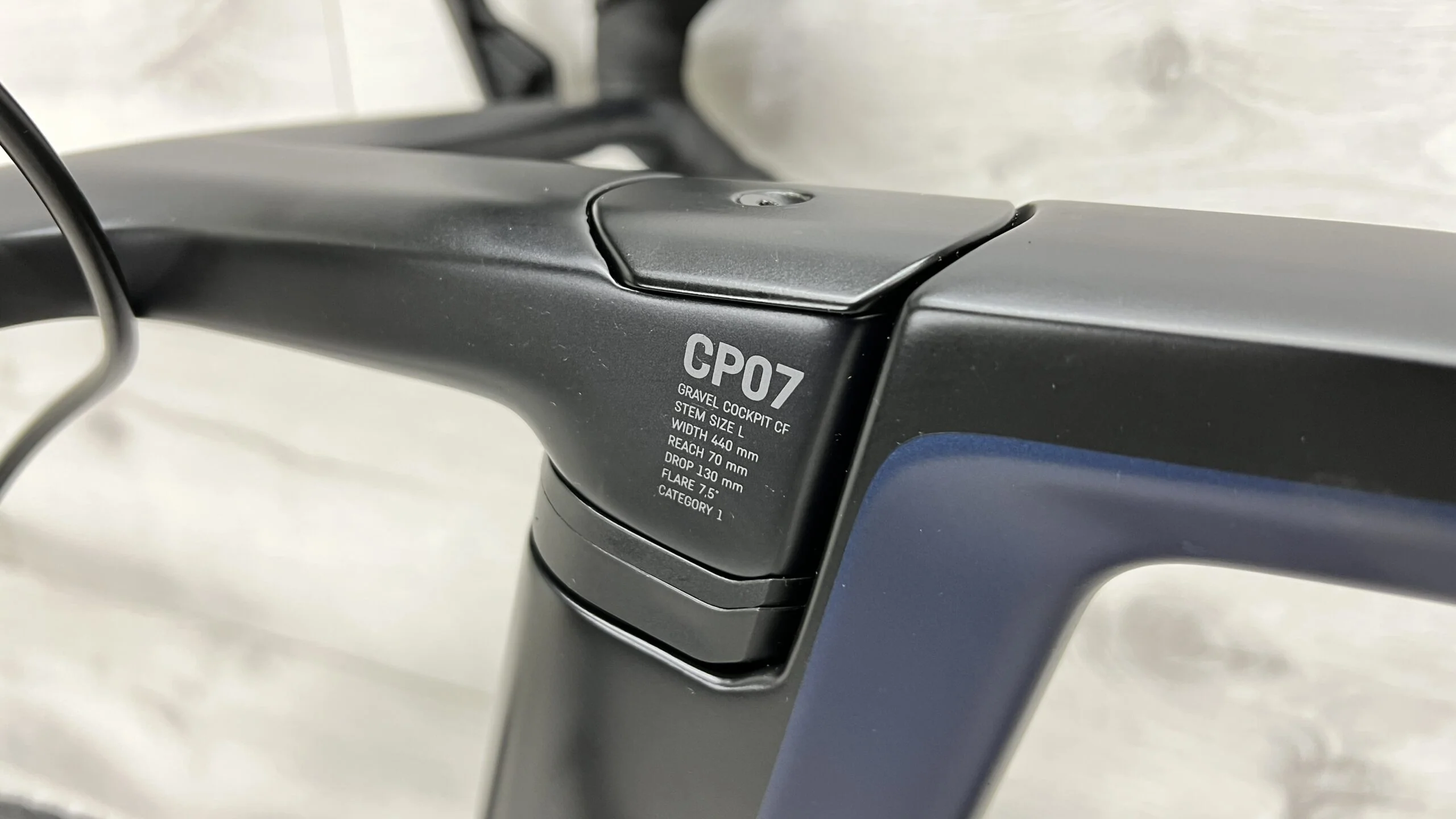 2021 Canyon Grail CF SLX 8 Di2 Gravel Bike - Large - Image 11