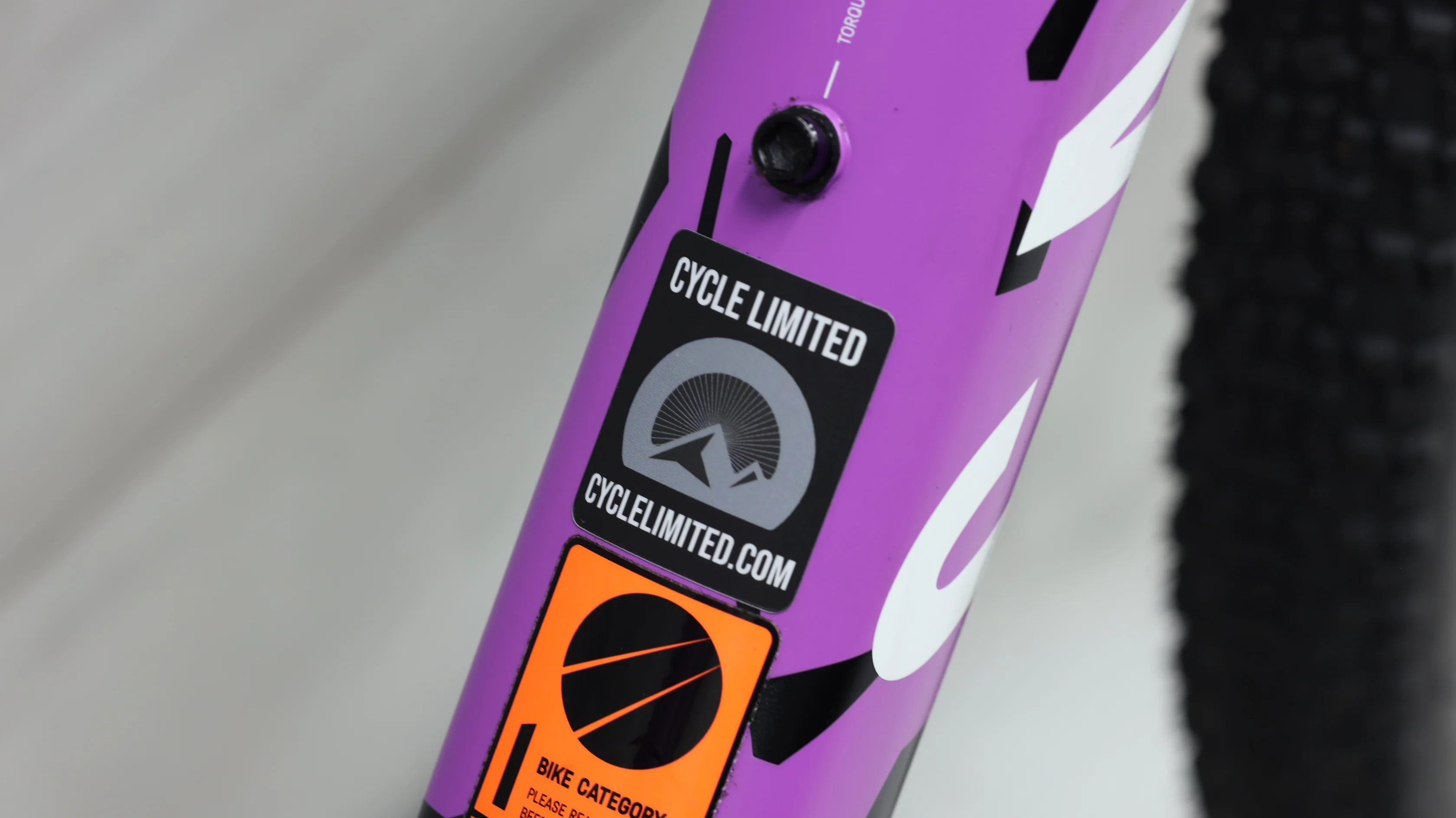 2021 Canyon Grizl CF SLX 8 Di2 Gravel Bike - X-Small - Image 3